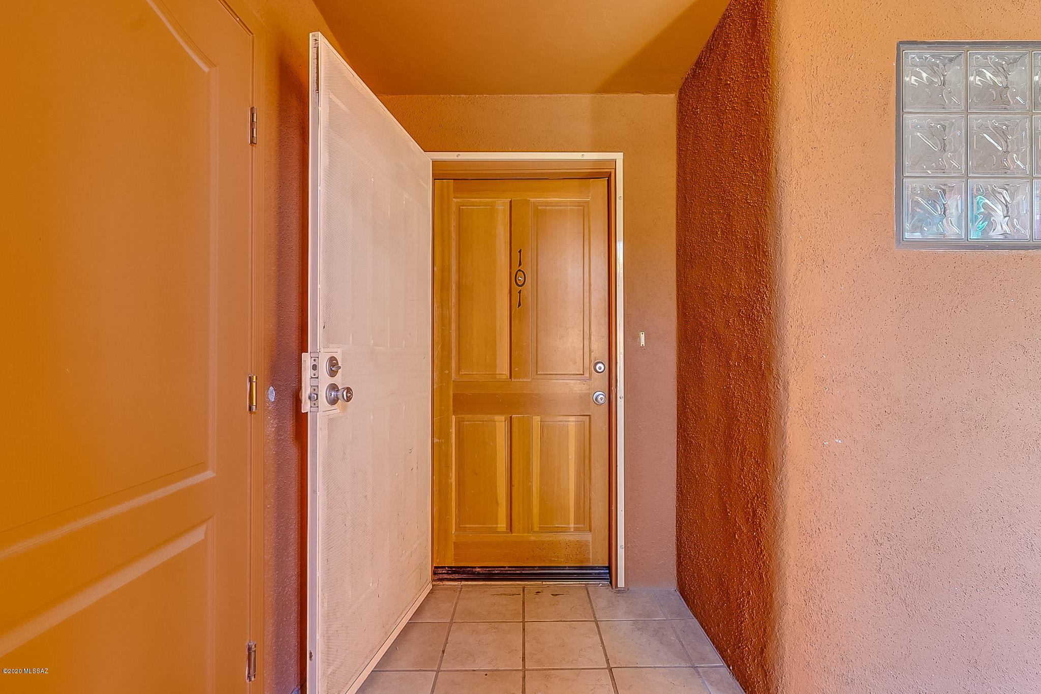 Fairway Terrace Condos. (Units 1-30) - Residential