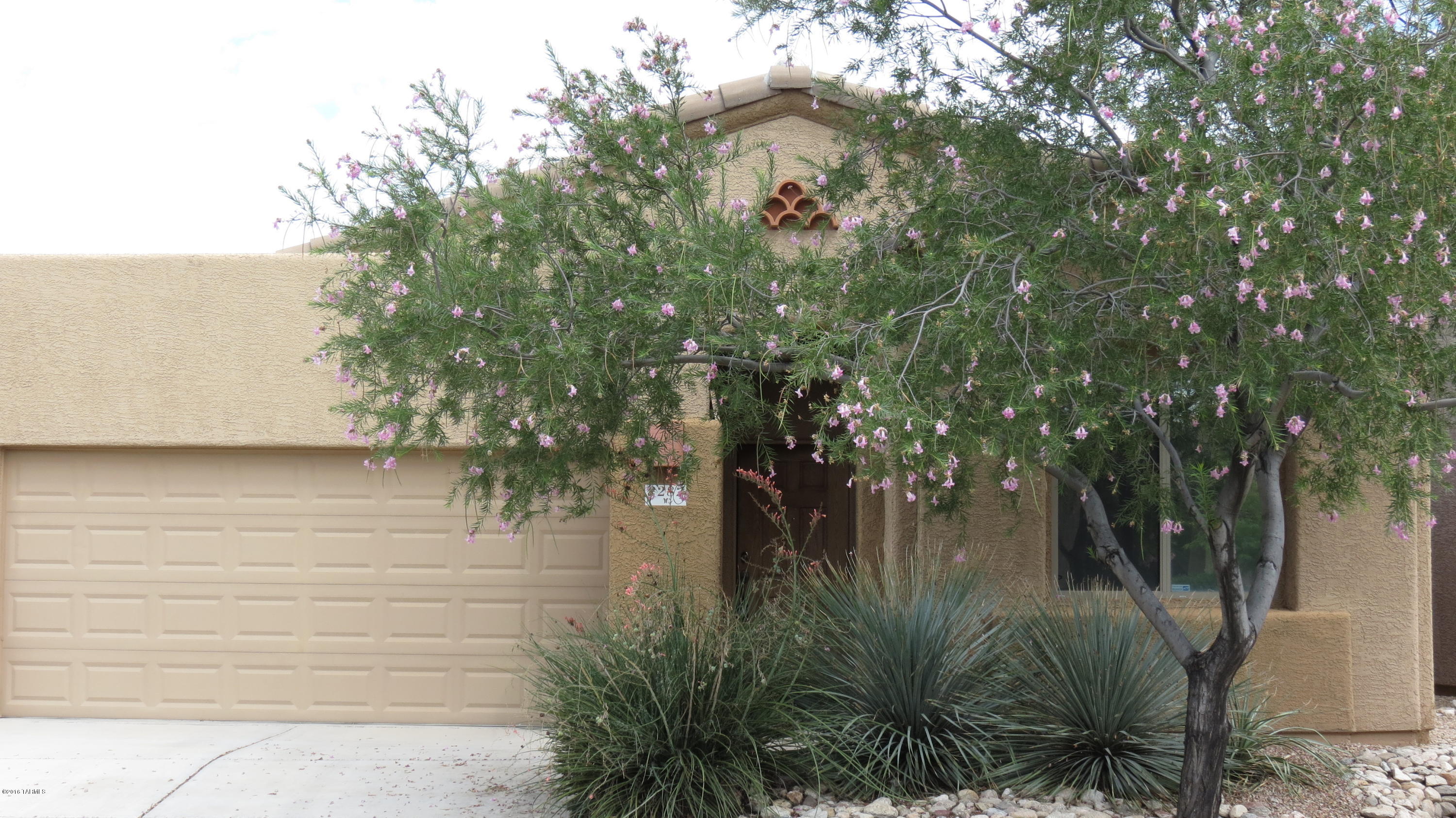Riverside Crossing (1-133) - Residential Lease
