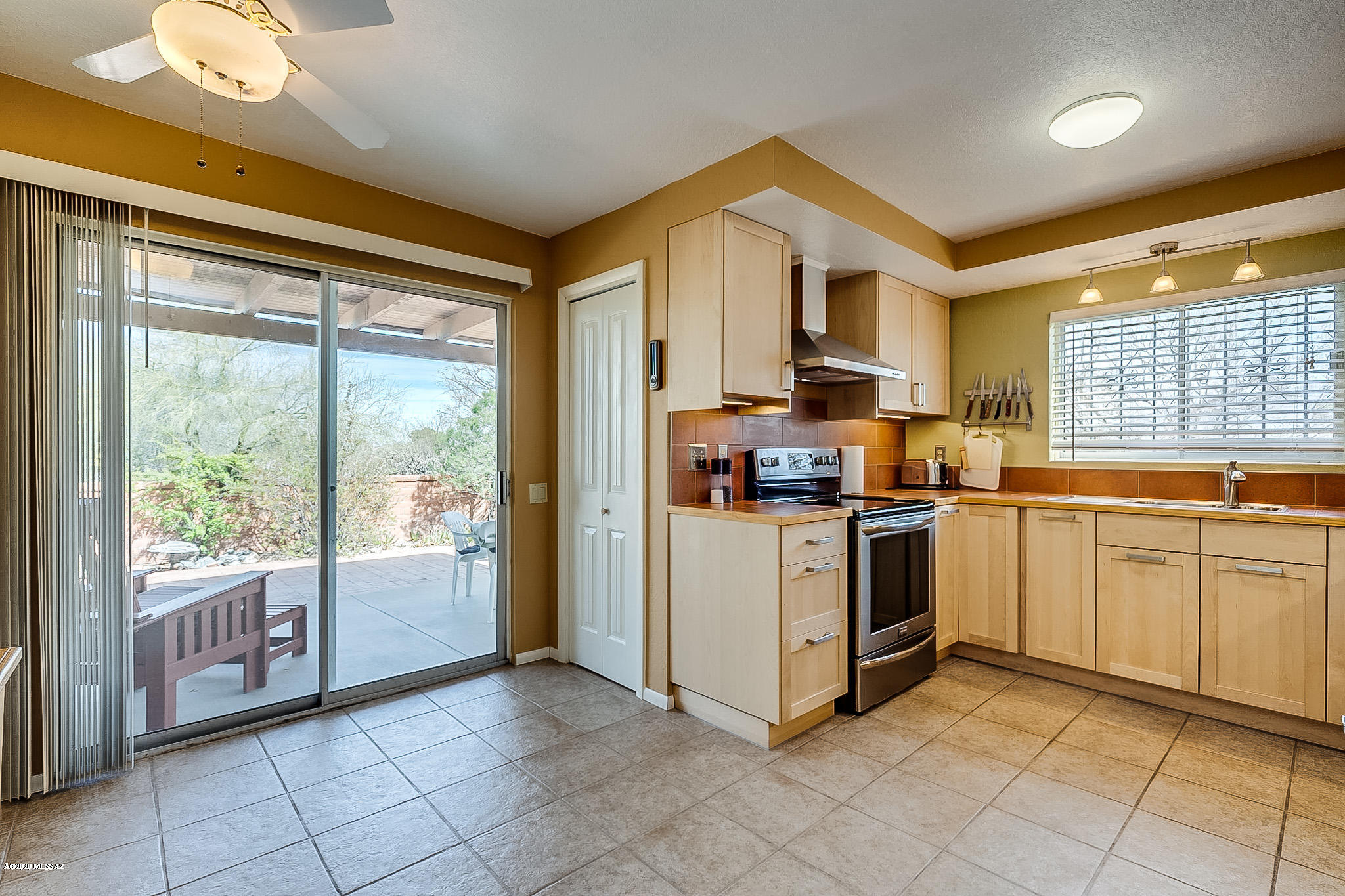 Continental Vistas(1-302) - Residential