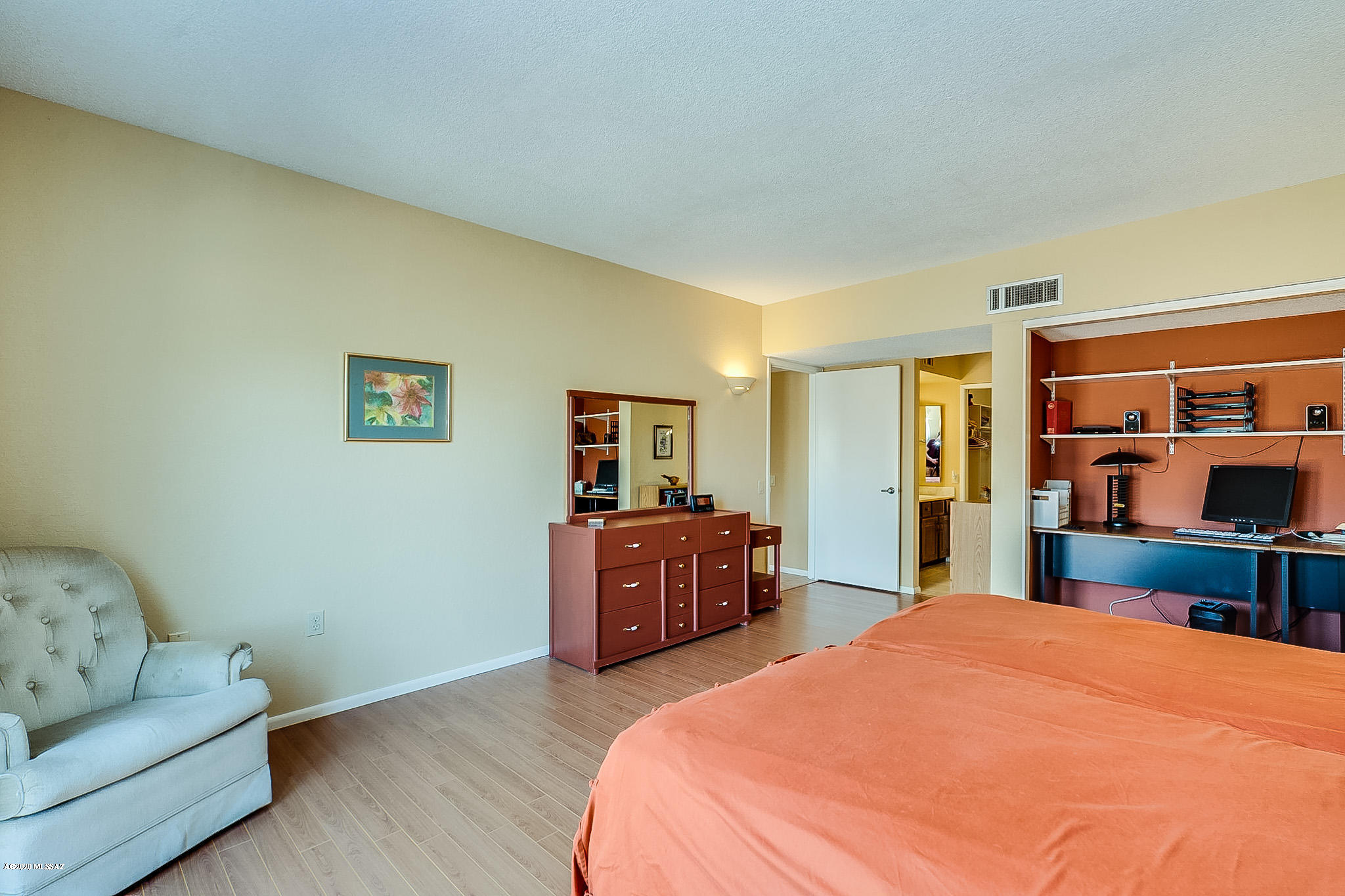 Continental Vistas(1-302) - Residential