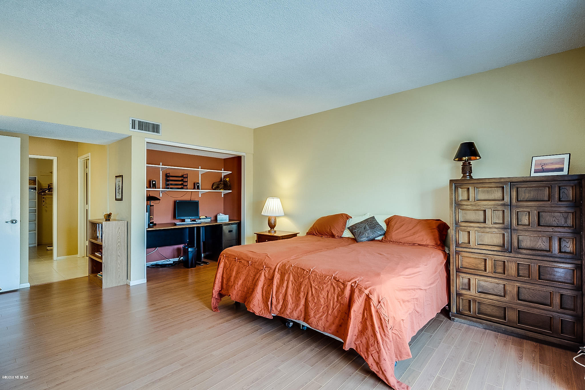 Continental Vistas(1-302) - Residential