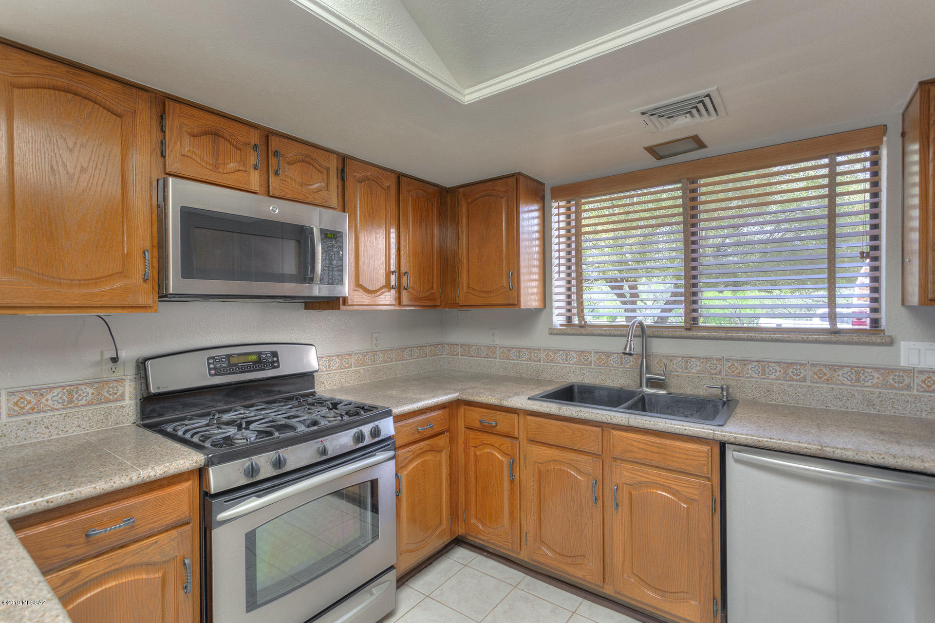 Canoa Hills Townhomes (1-130) - Residential