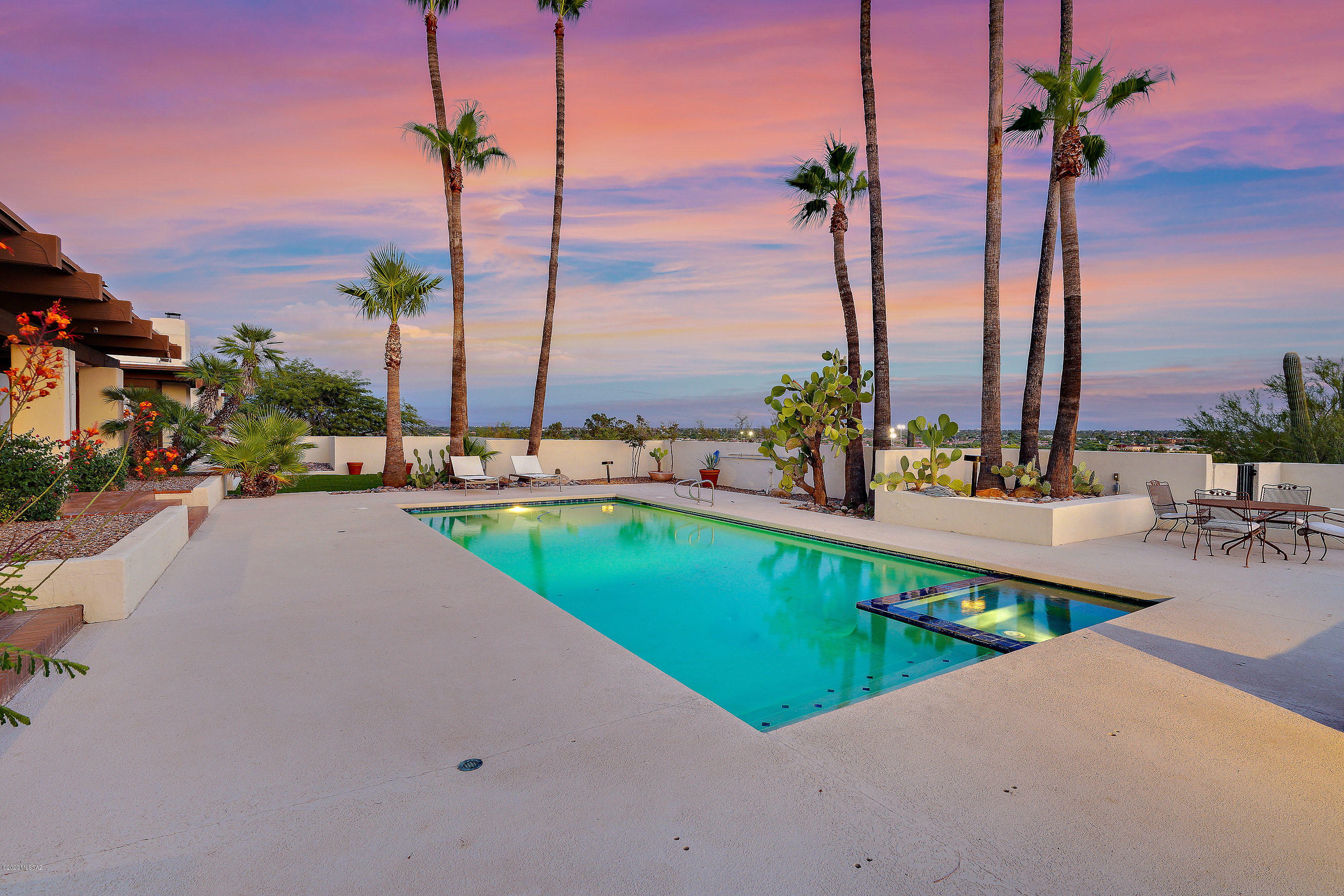 San Simeon II (1-6) - Residential