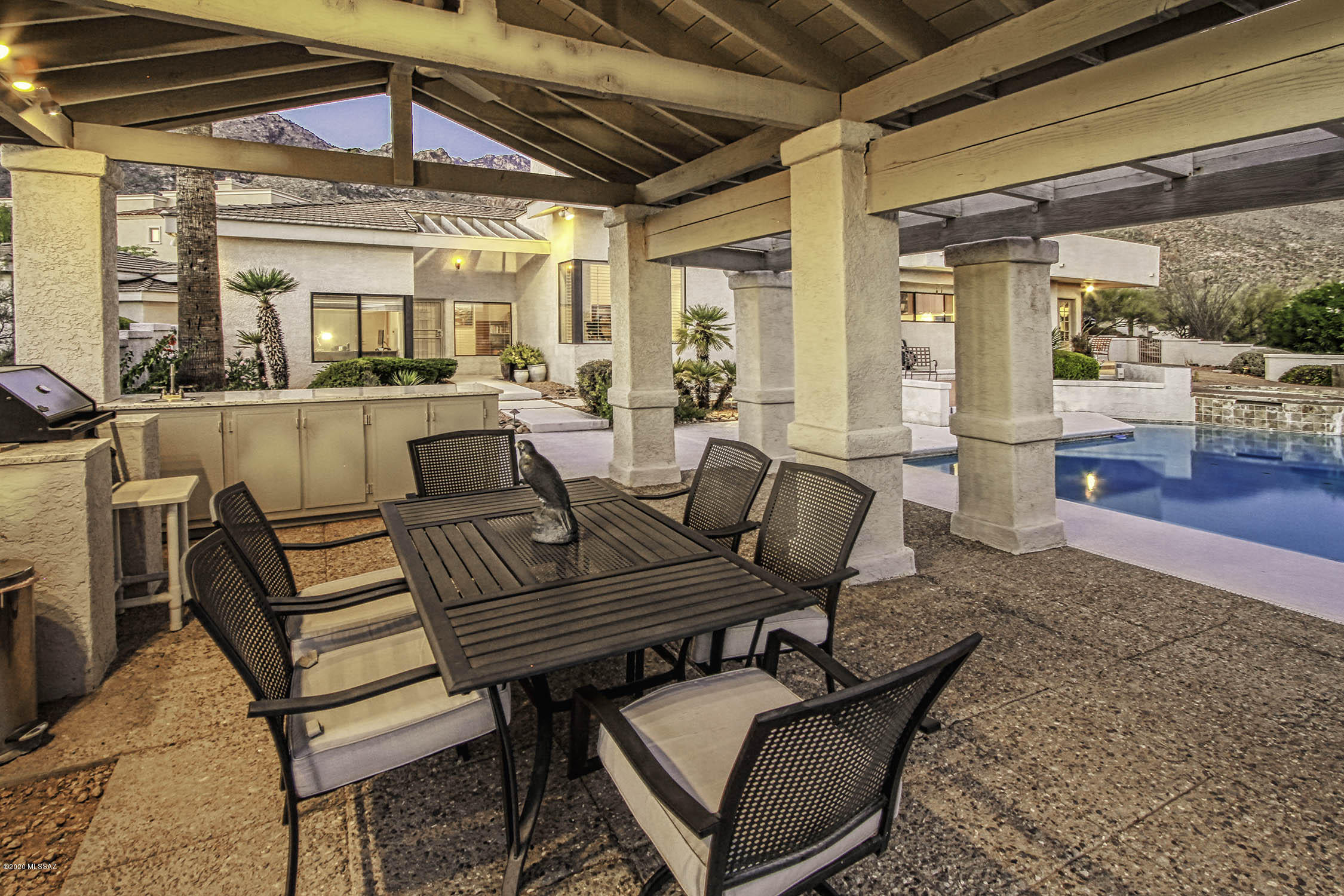 Finisterra (1-210) - Residential