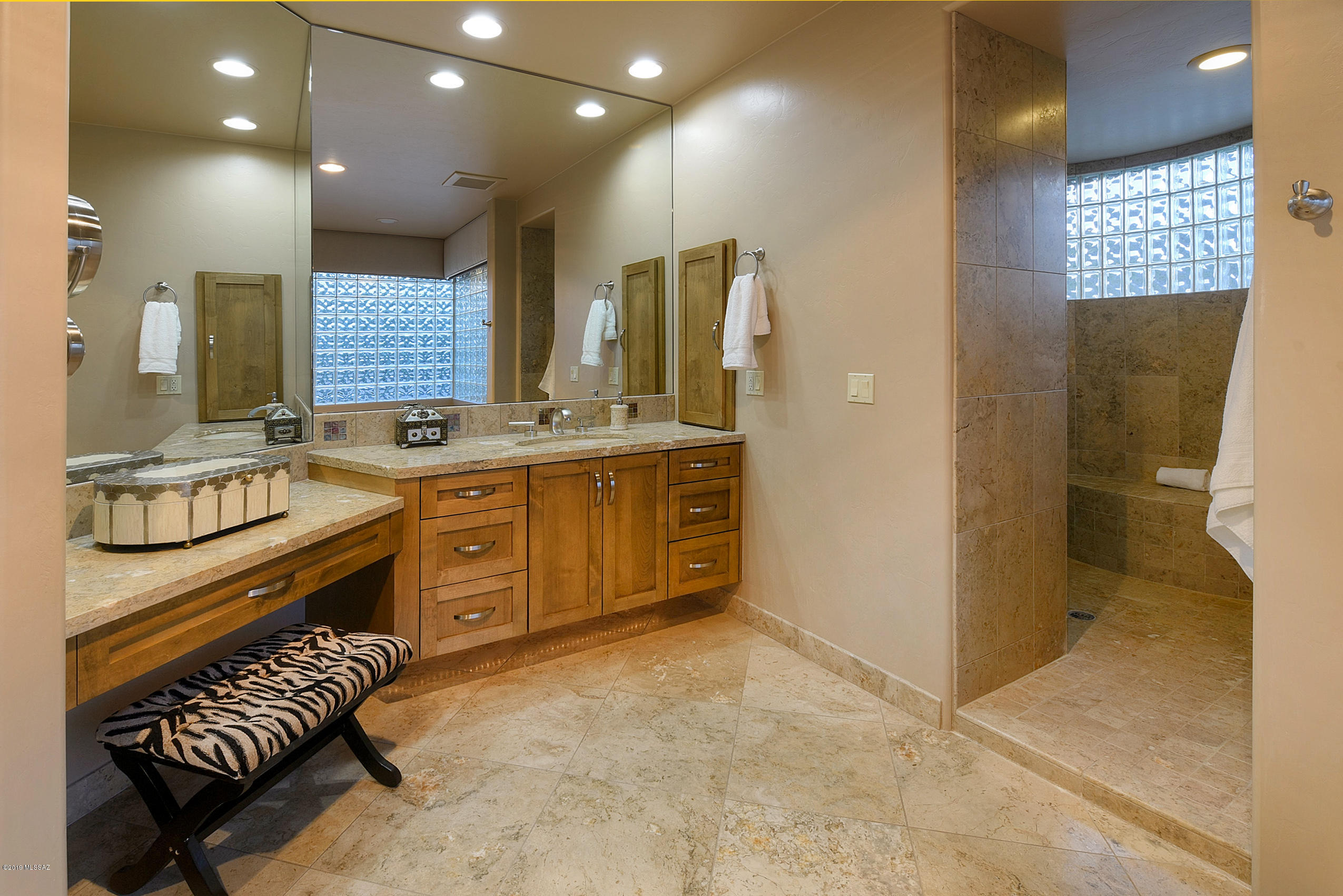Canyon Pass At Dove Mountain - Residential