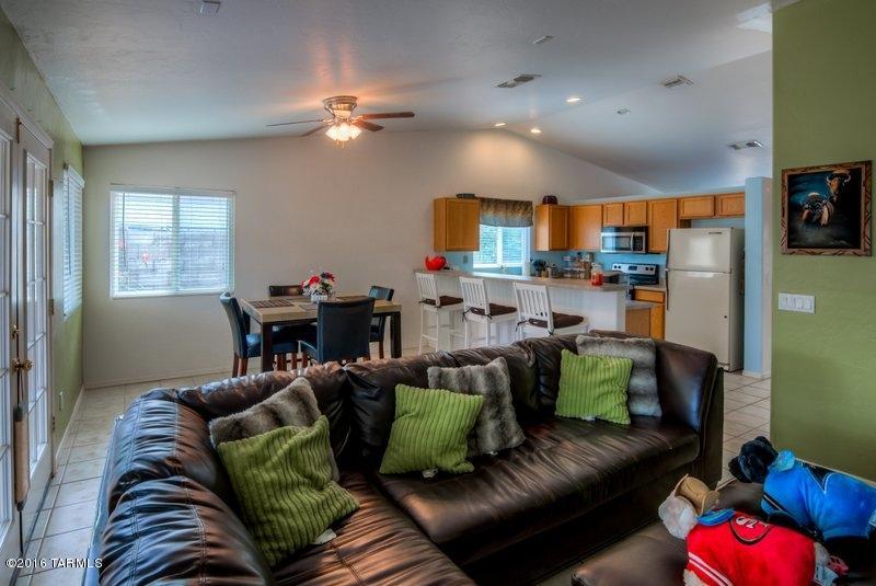 Oak Tree At Midvale (621-740) - Residential