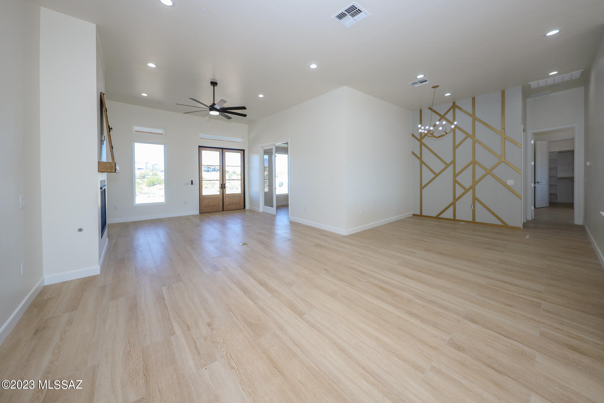 Gracious Estates (1-30) - Residential