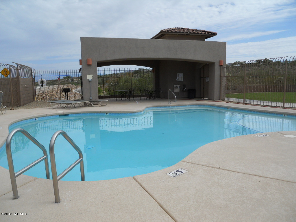 Rancho Del Lago (1-100) - Residential Lease