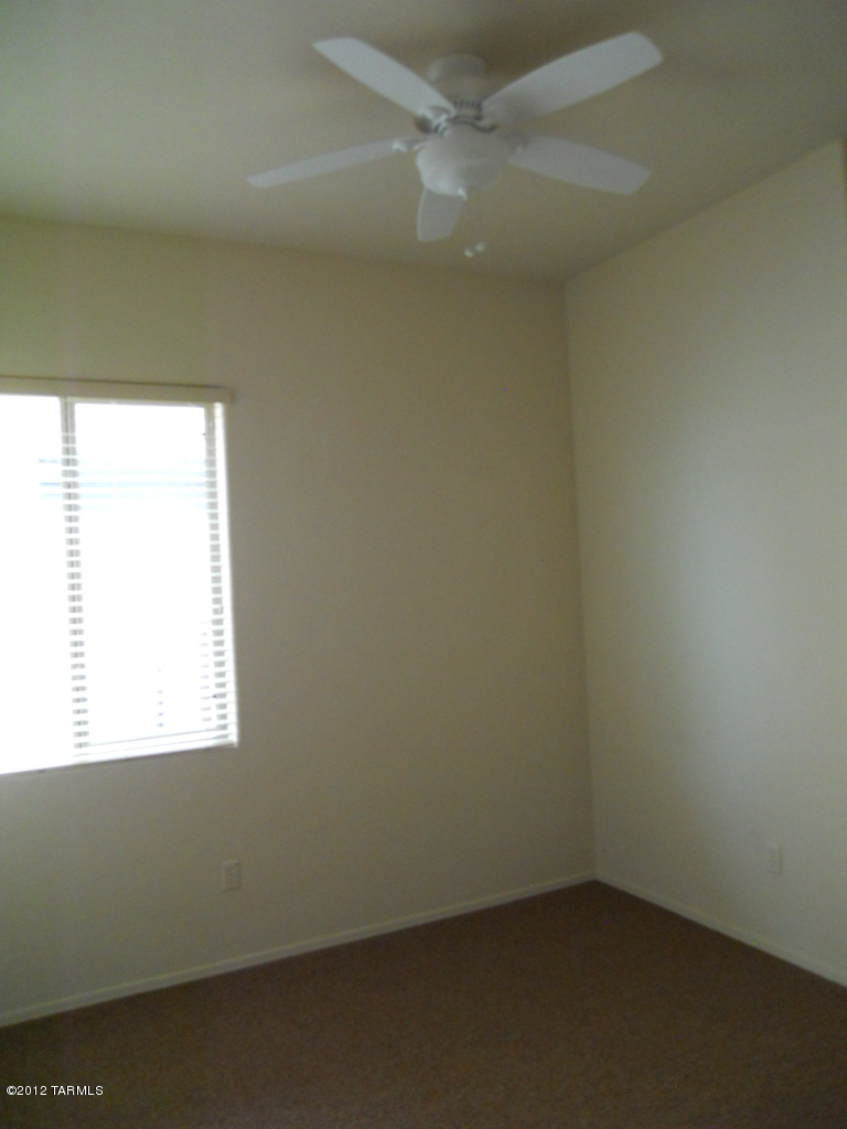Rancho Del Lago (1-100) - Residential Lease