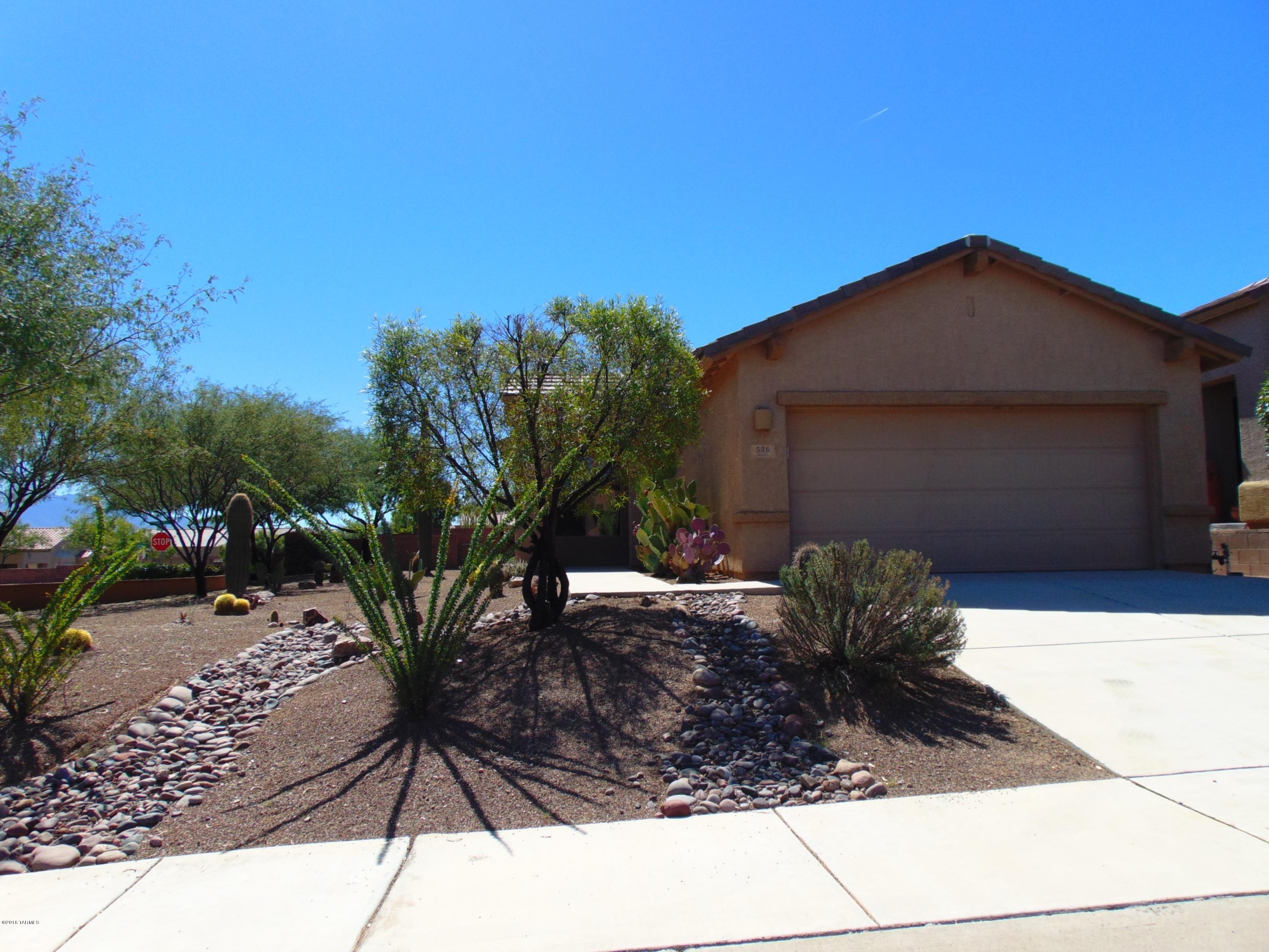 Lovely and move in ready  2BD/2BA + Den / 2 car garage home. Corner lot in popular Las Campanas–Sonata gated community.  This house offers a modern open floor plan that is light and bright.  Kitchen with tile flooring, breakfast bar and nook . Large Master suite with tons of space, Master bath with double sinks, spacious shower with bench and walk in master closet. Jack and Jill 2nd bathroom is perfect for company and for entertaining. Good size laundry room with washer and dryer included. Low care back yard with MTN views. Close to Shopping, Library and GVR center.  Take advantage of  the Green Valley Recreation membership and enjoy all the amenities , go to http://www.gvrec.org/