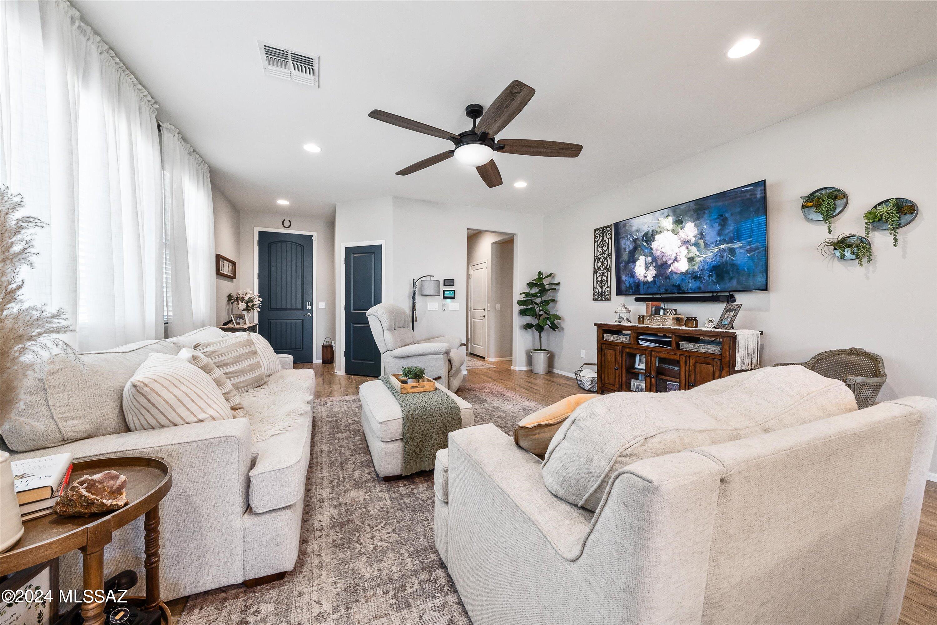 Rancho Del Lago (BLK21-42) - Residential