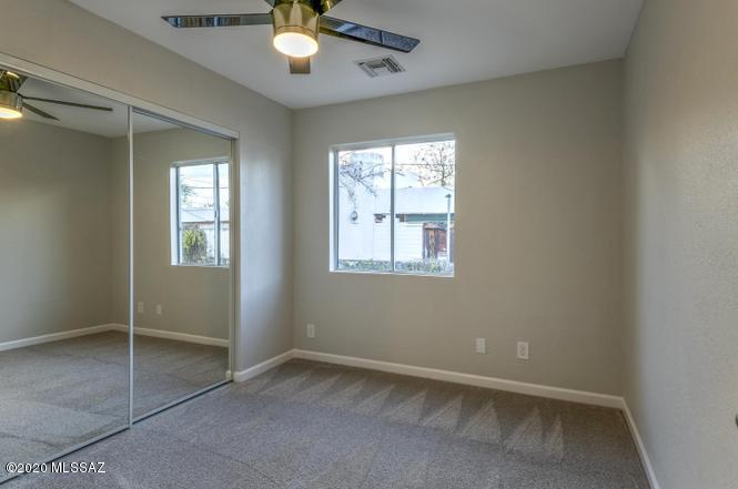 Jefferson Park - Residential Lease