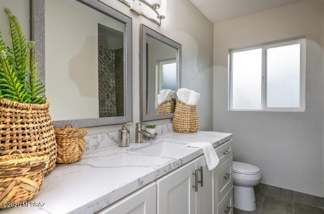 Jefferson Park - Residential Lease