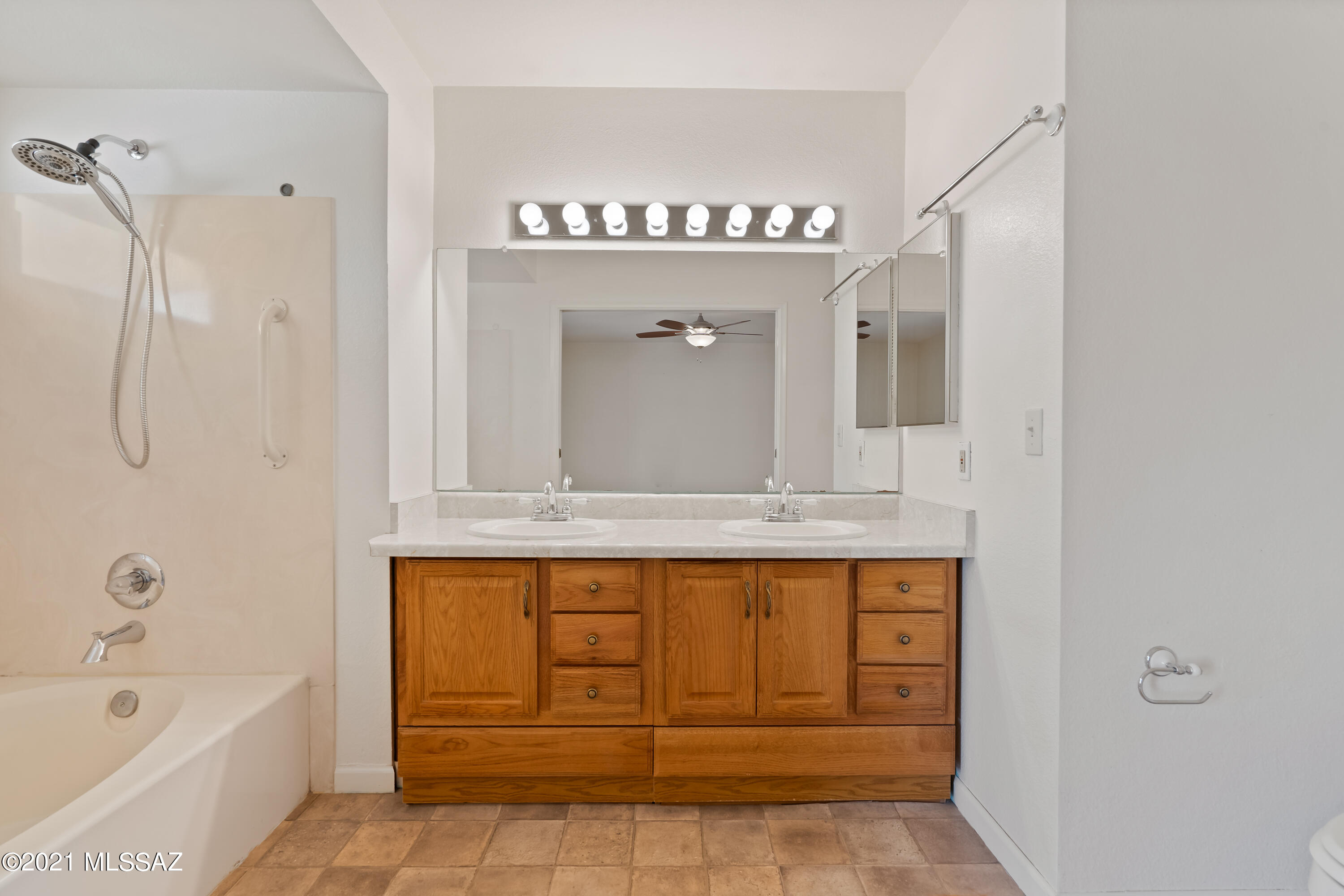 Linda Vista Estates(1-563) - Residential