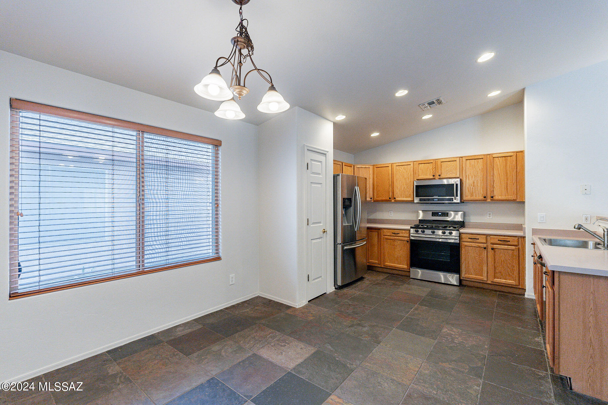 Rincon Vista at Rita Ranch (1-200) - Residential