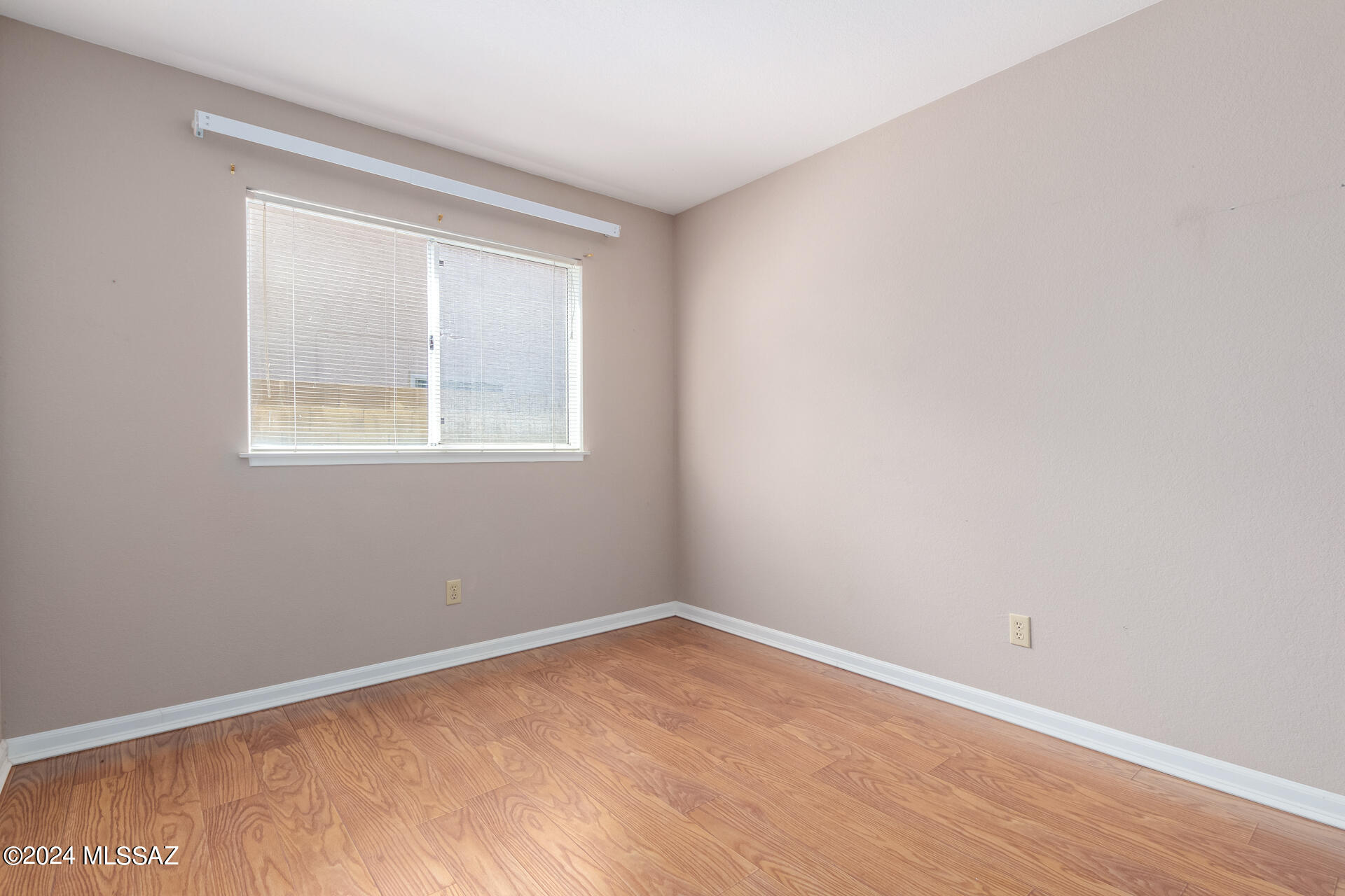 Elliott Homes At Rita Ranch (1-521) - Residential