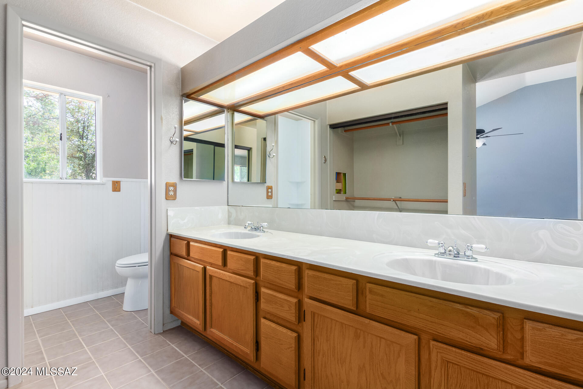 Elliott Homes At Rita Ranch (1-521) - Residential