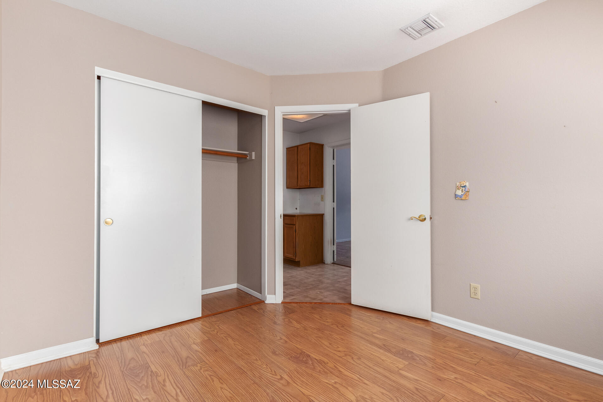 Elliott Homes At Rita Ranch (1-521) - Residential