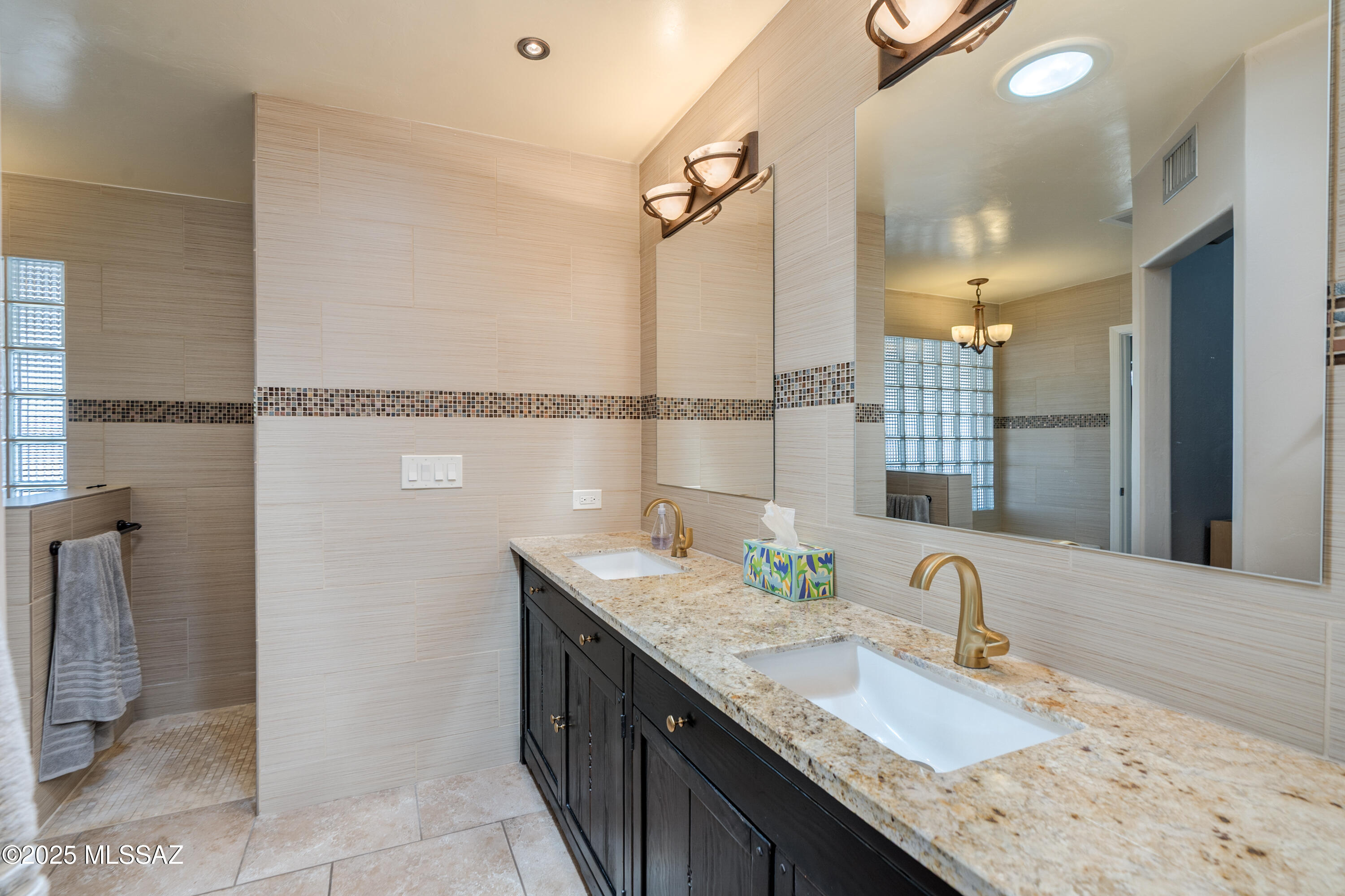 Shadow Hills (484-595) - Residential
