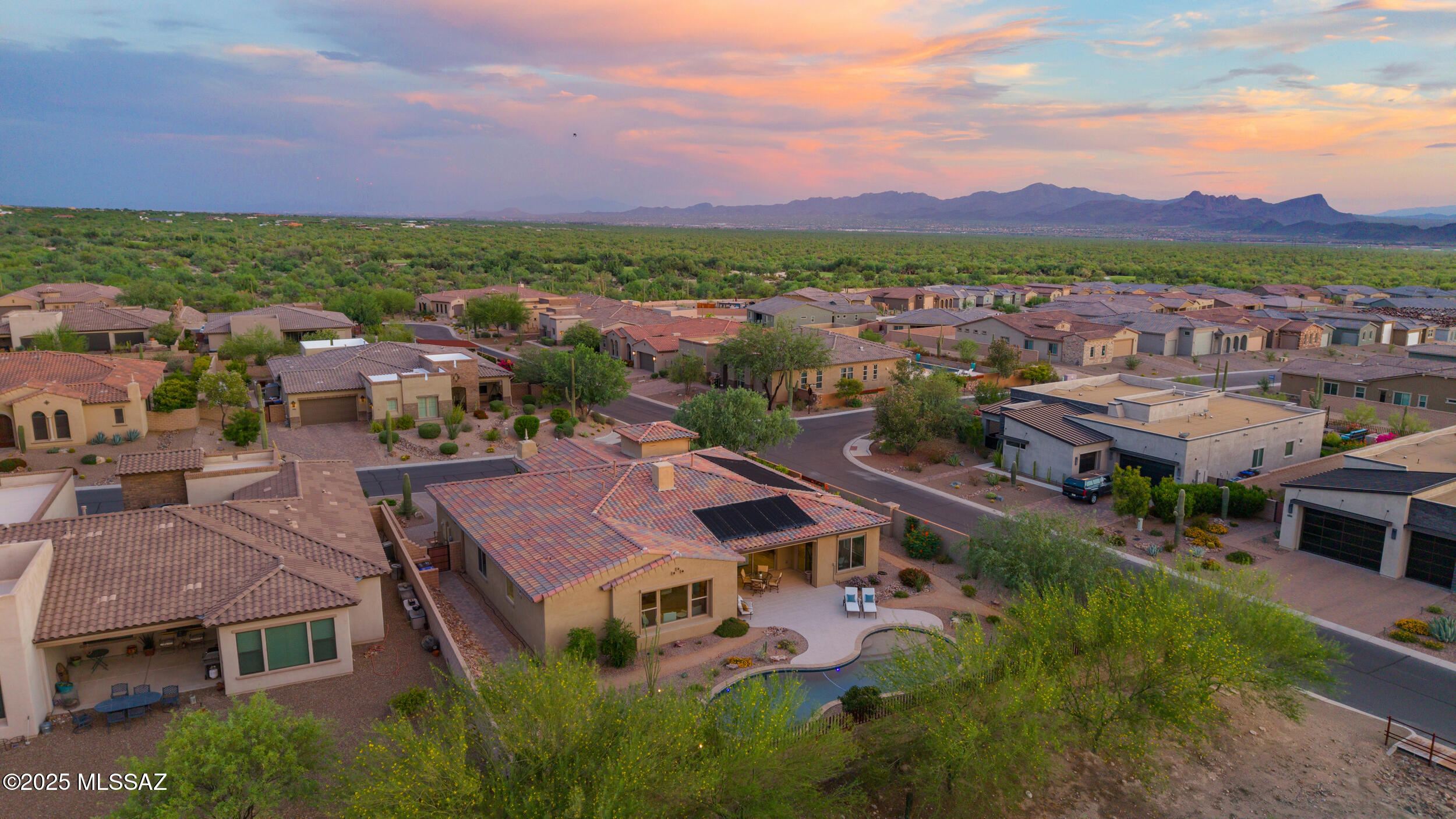 Los Saguaros At Dove Mountain SQ20121640199 - Residential