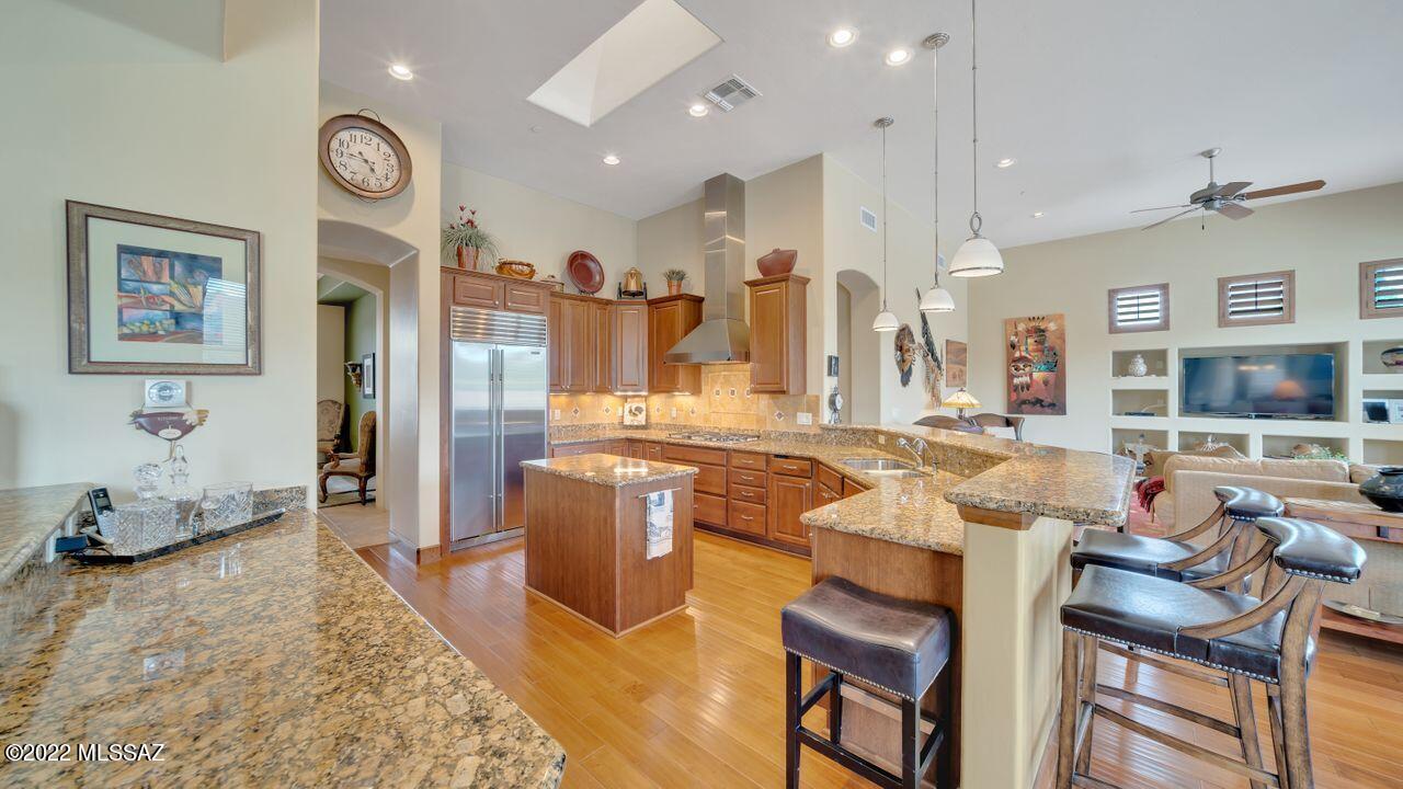 Dos Lagos at Dove Mountain (1-91) - Residential