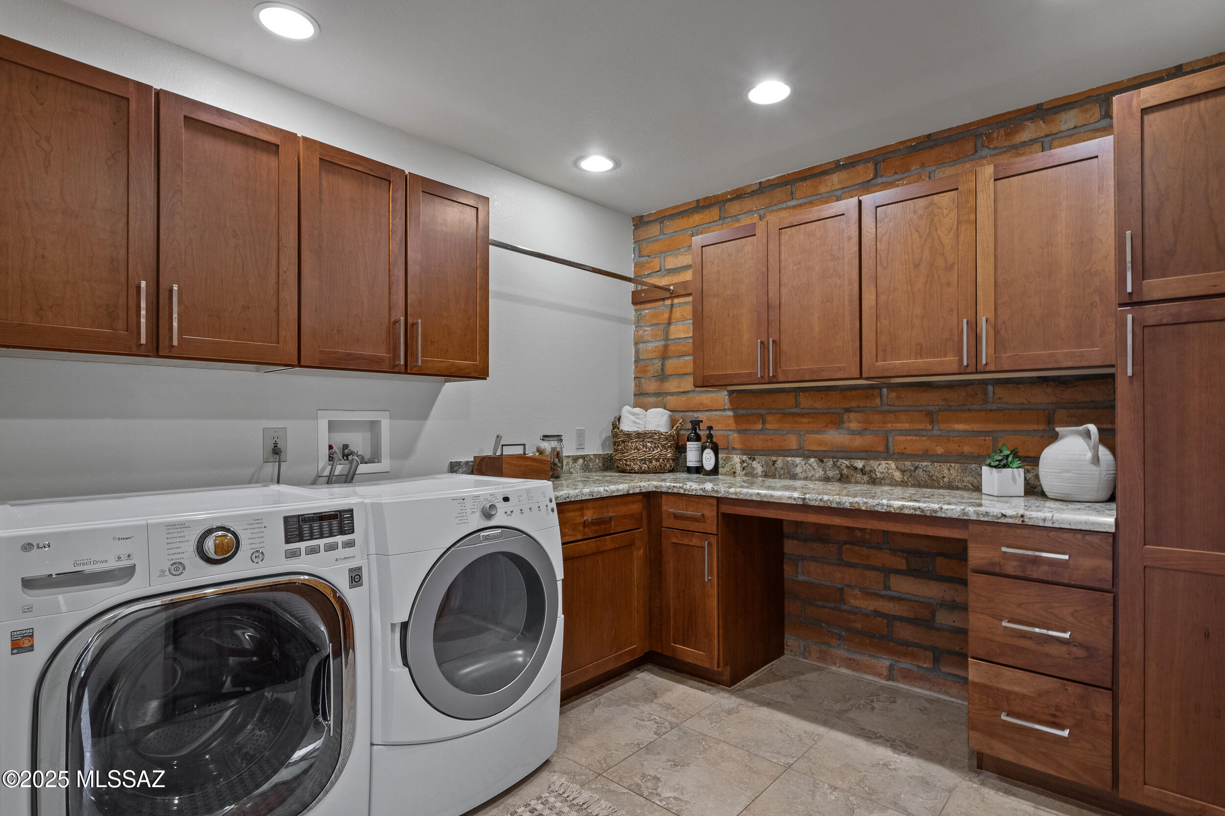 Catalina Foothills Est 9 - Residential
