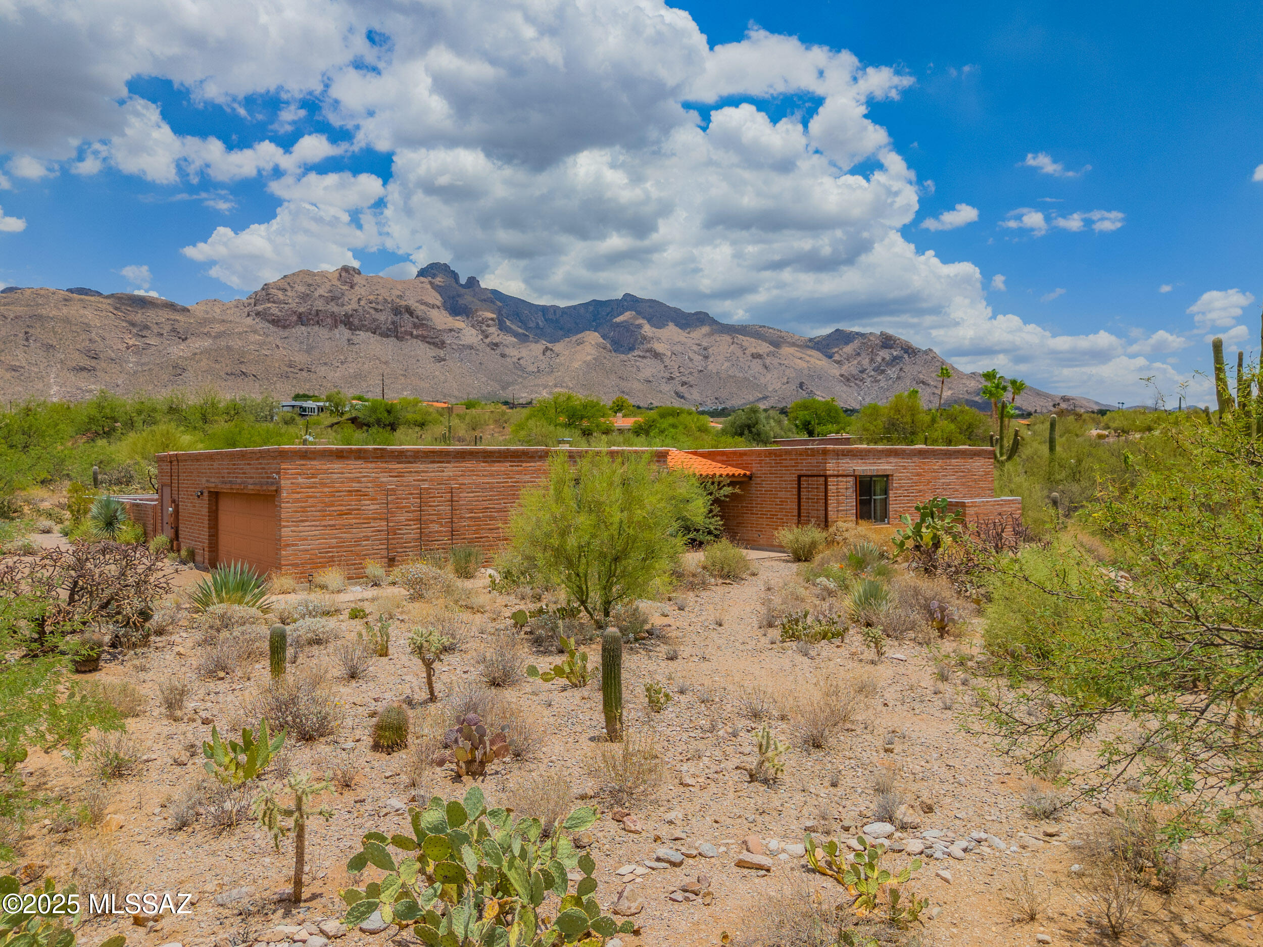 Catalina Foothills Est 9 - Residential