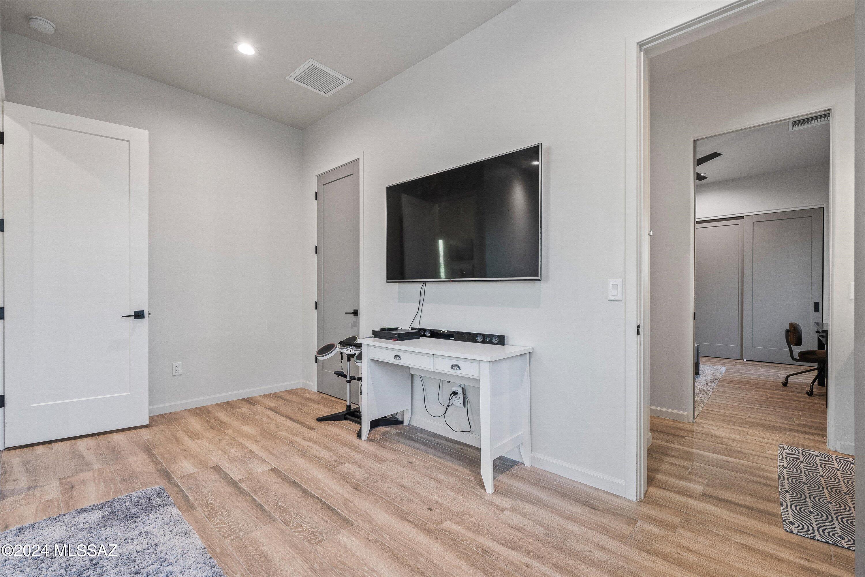 Forty Niners Country Club Estates - Residential