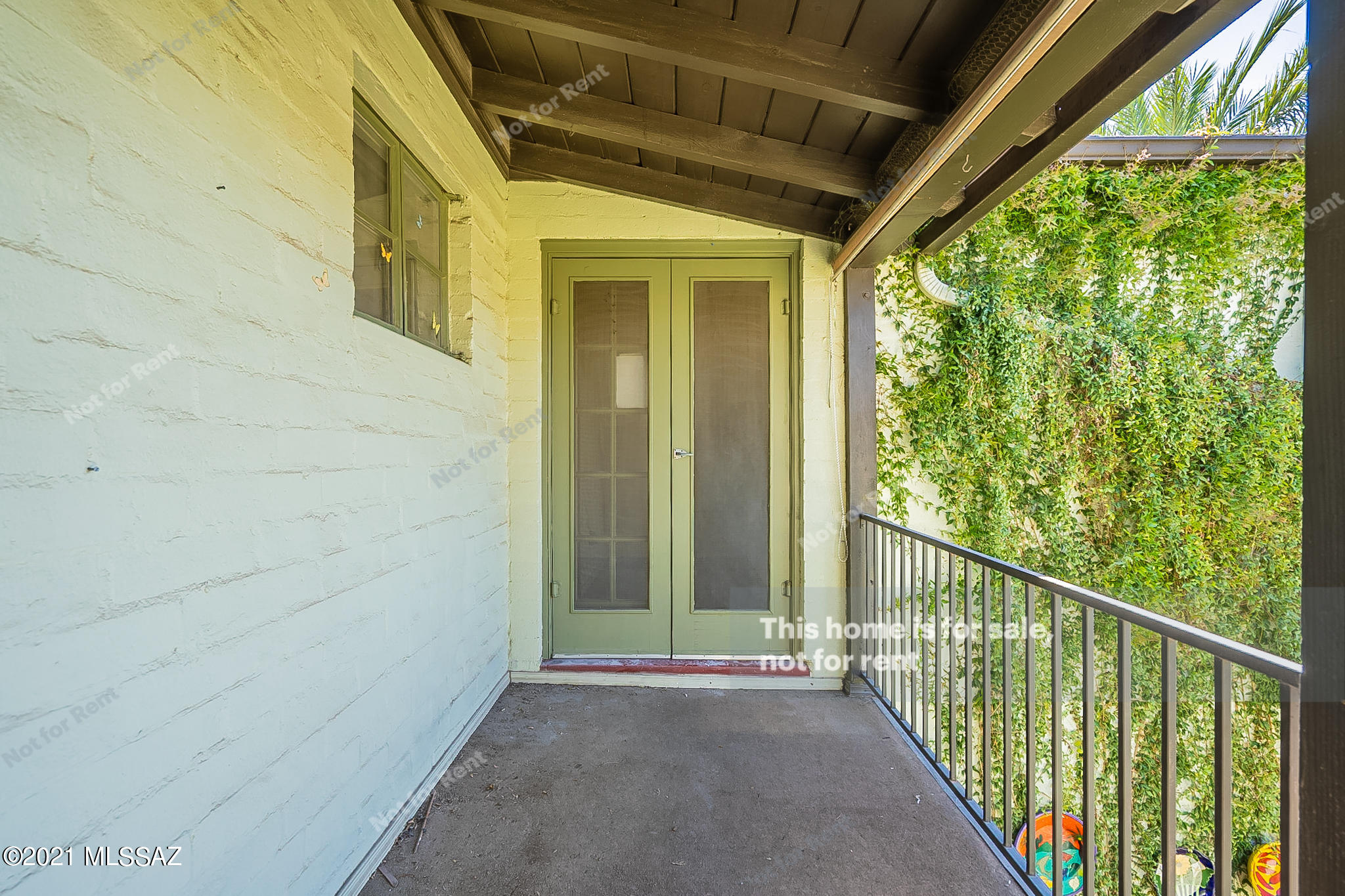 El Encanto Apartments - Residential
