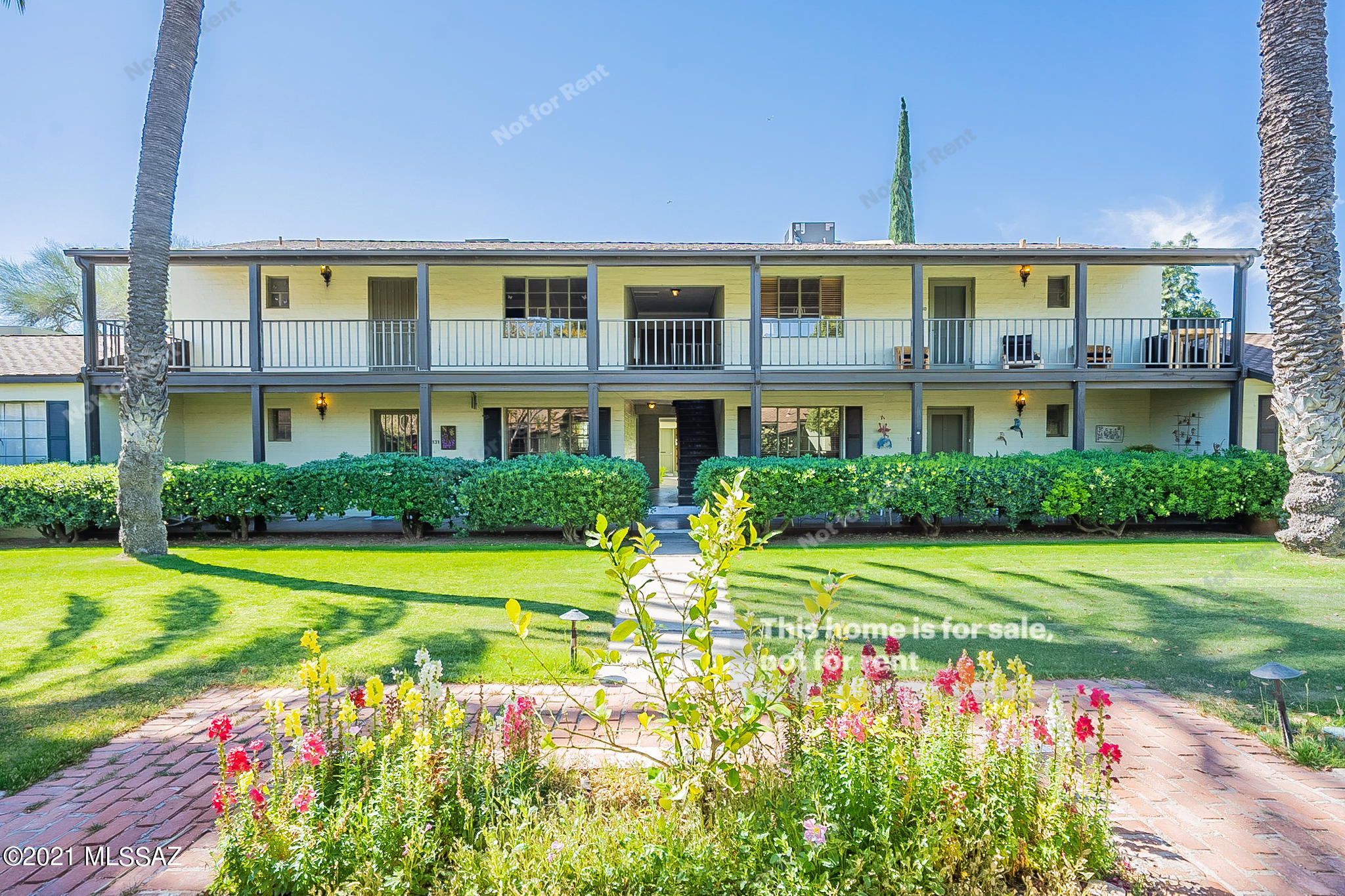 El Encanto Apartments - Residential