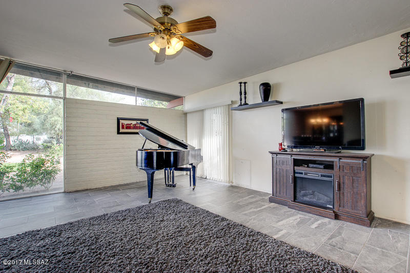 Windsor Park (1-55) - Residential