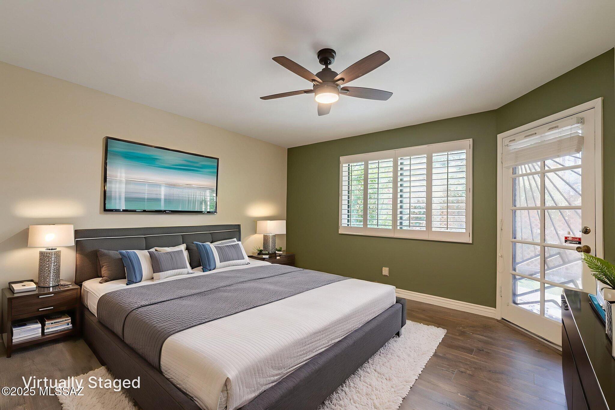 Executive Townhomes (1-16) - Residential