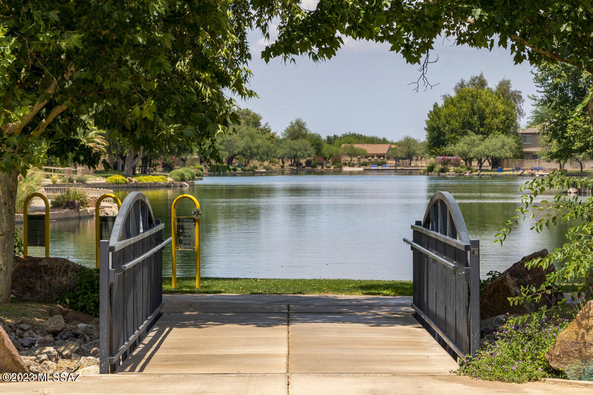 Entrada Del Rio - Residential