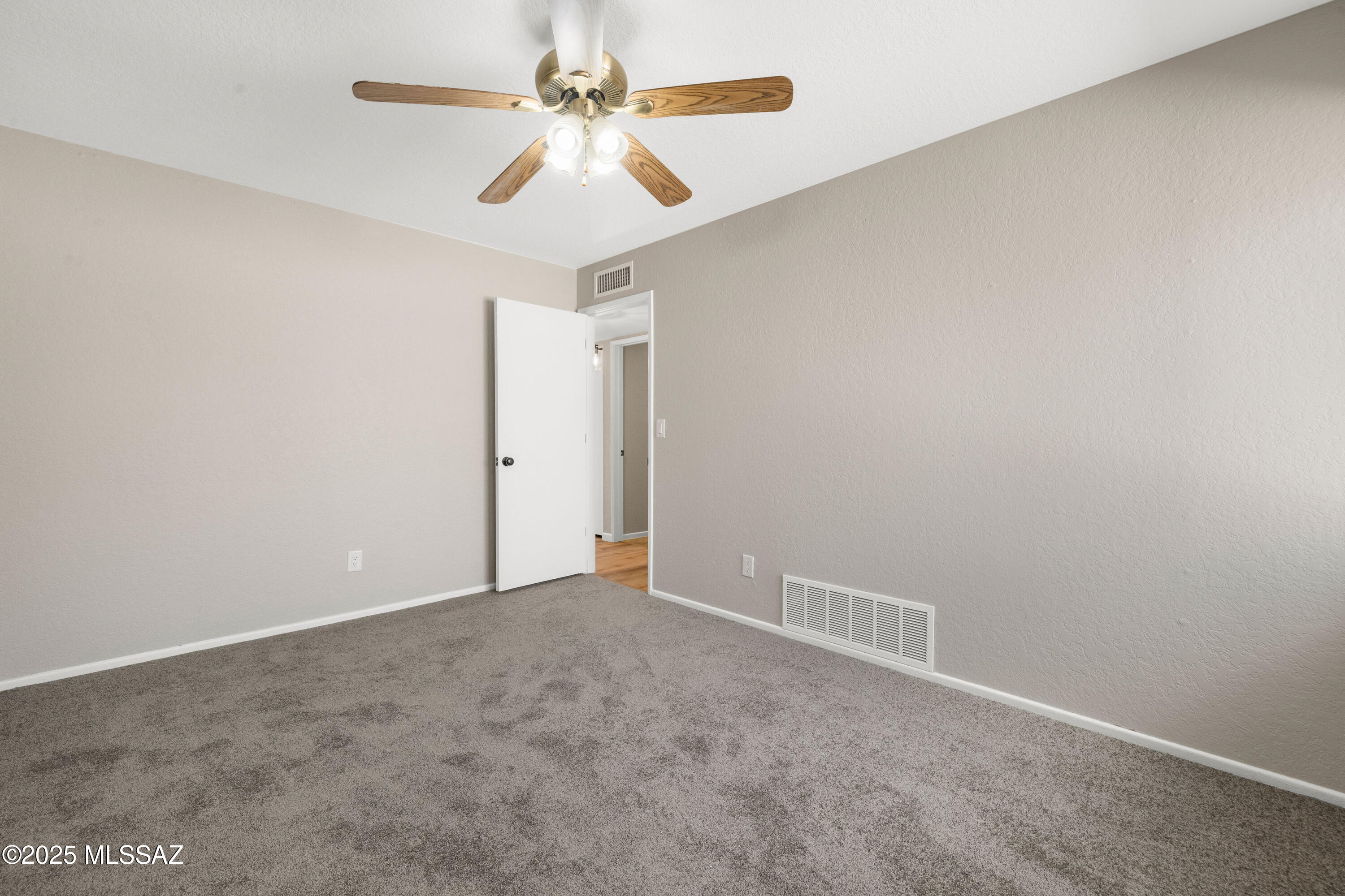 Ridgeland Park (1-194) - Residential