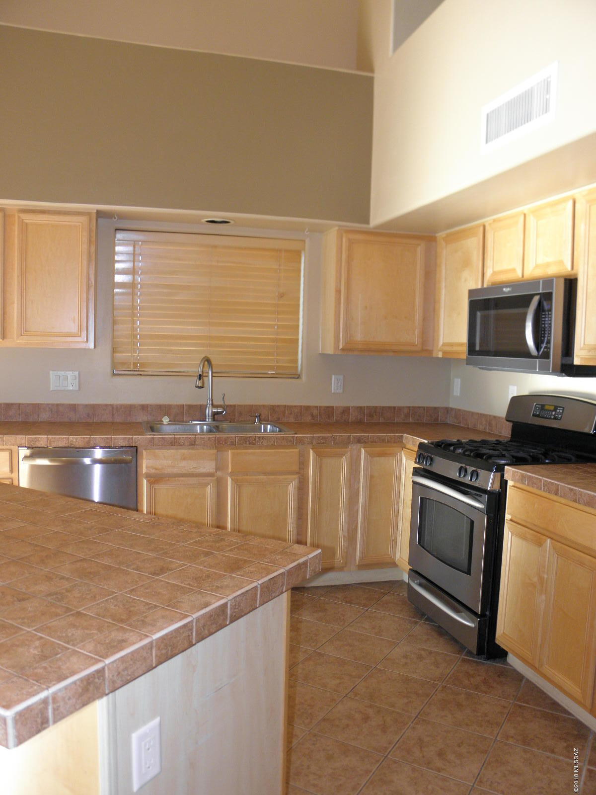 Rancho Del Lago (389-465) - Residential