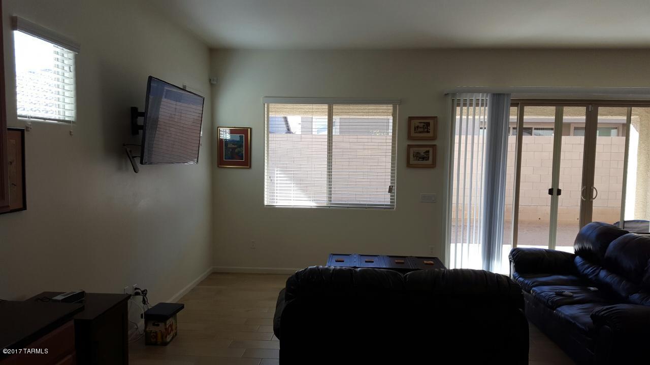 Star Valley Village (1-152) - Residential Lease