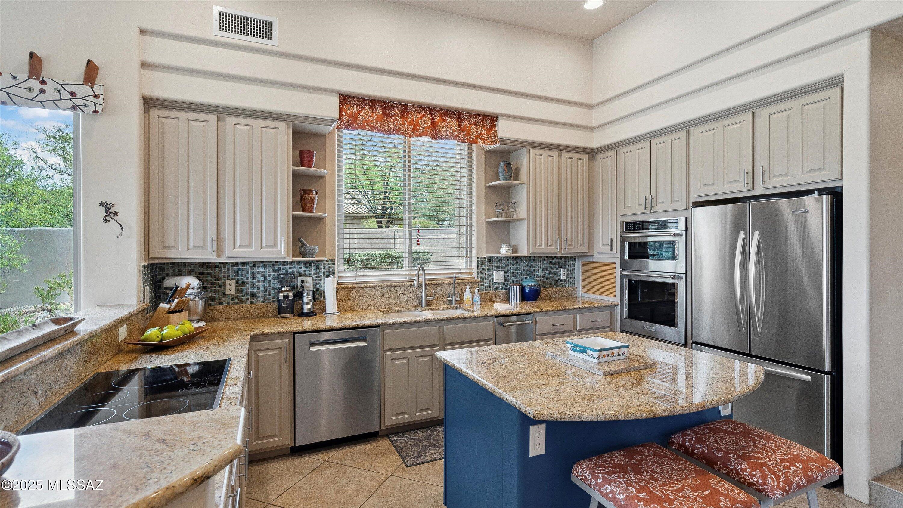 Canada Hills Est Phase I (1-41) - Residential