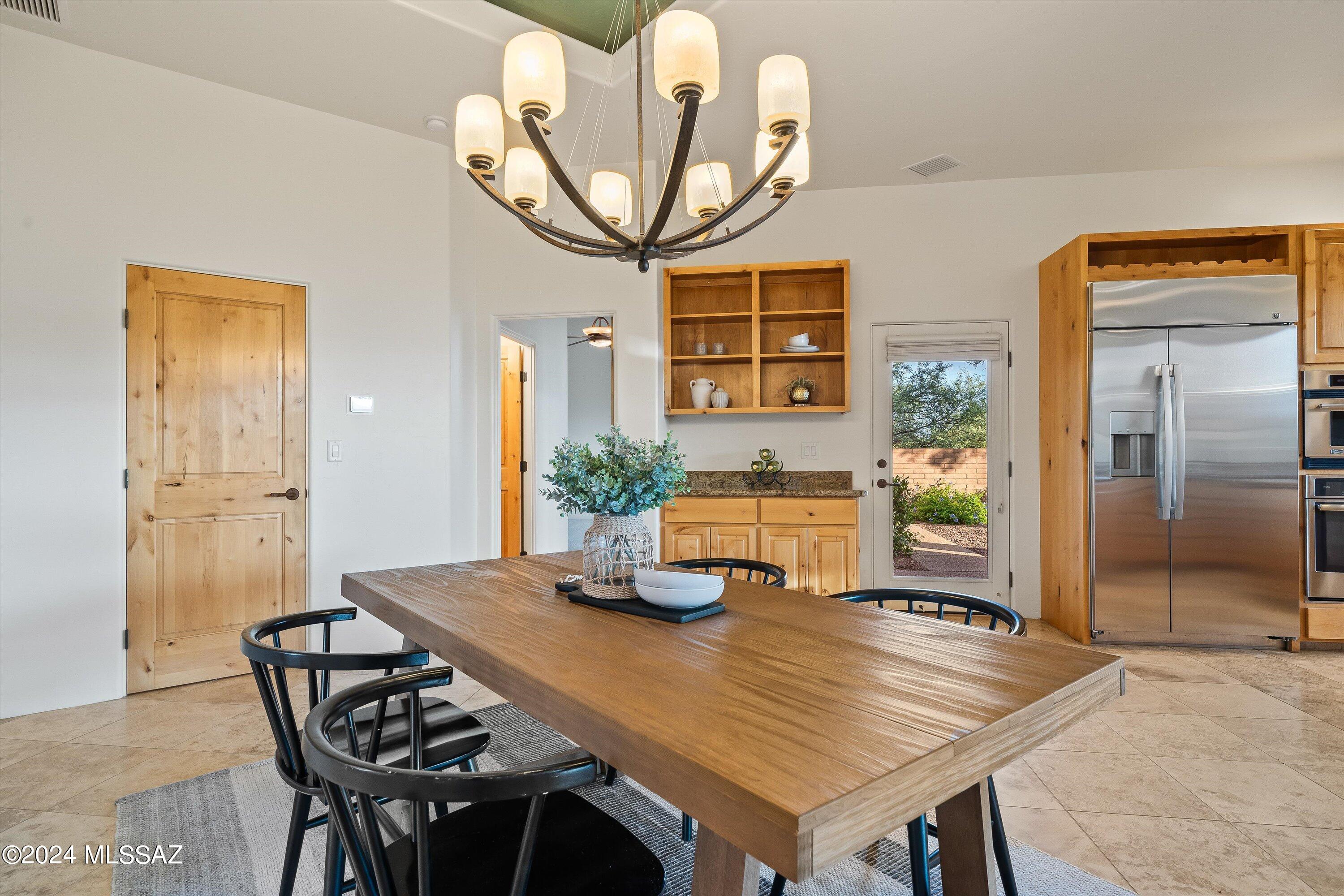 Coyote Creek (1-395) - Residential
