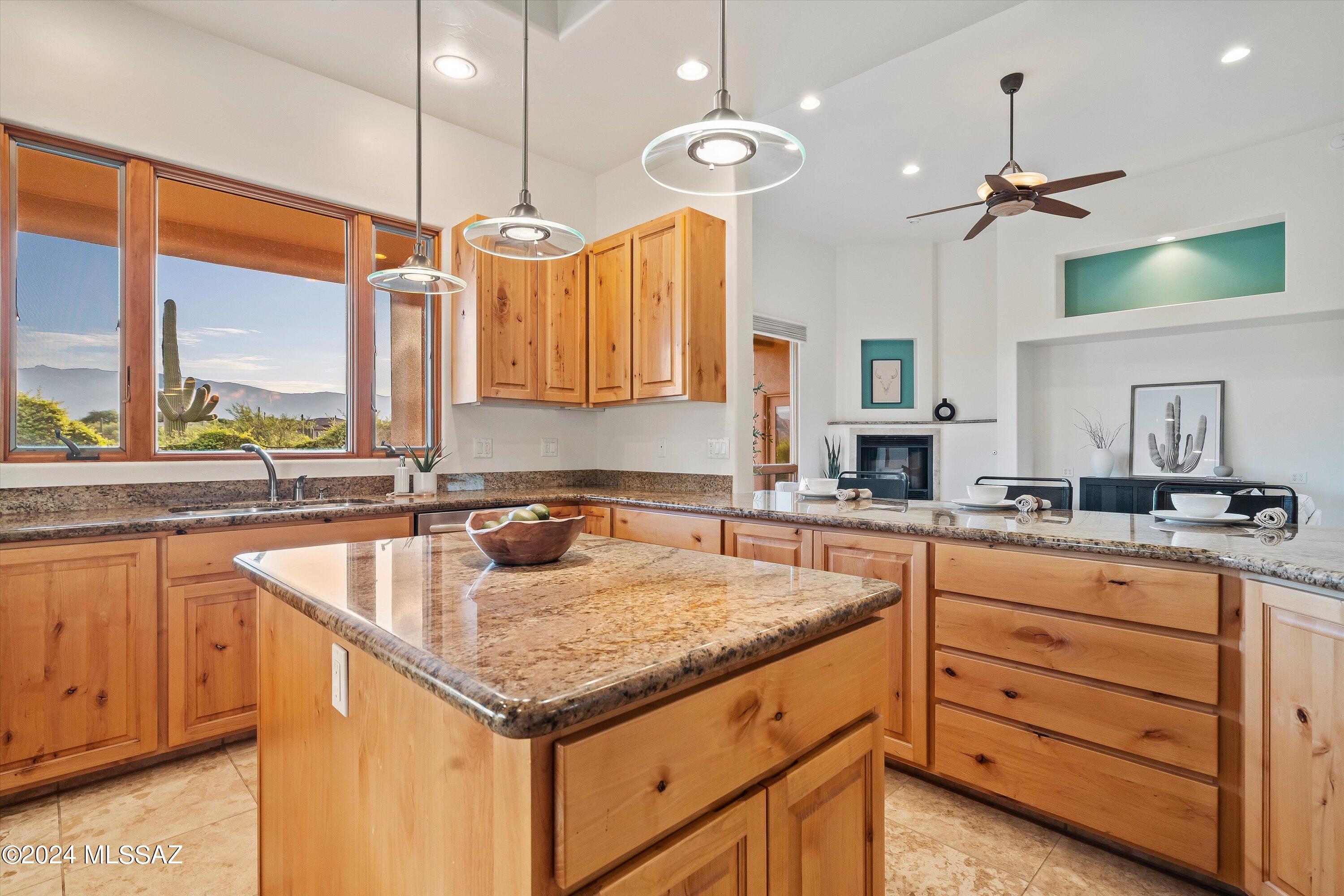Coyote Creek (1-395) - Residential