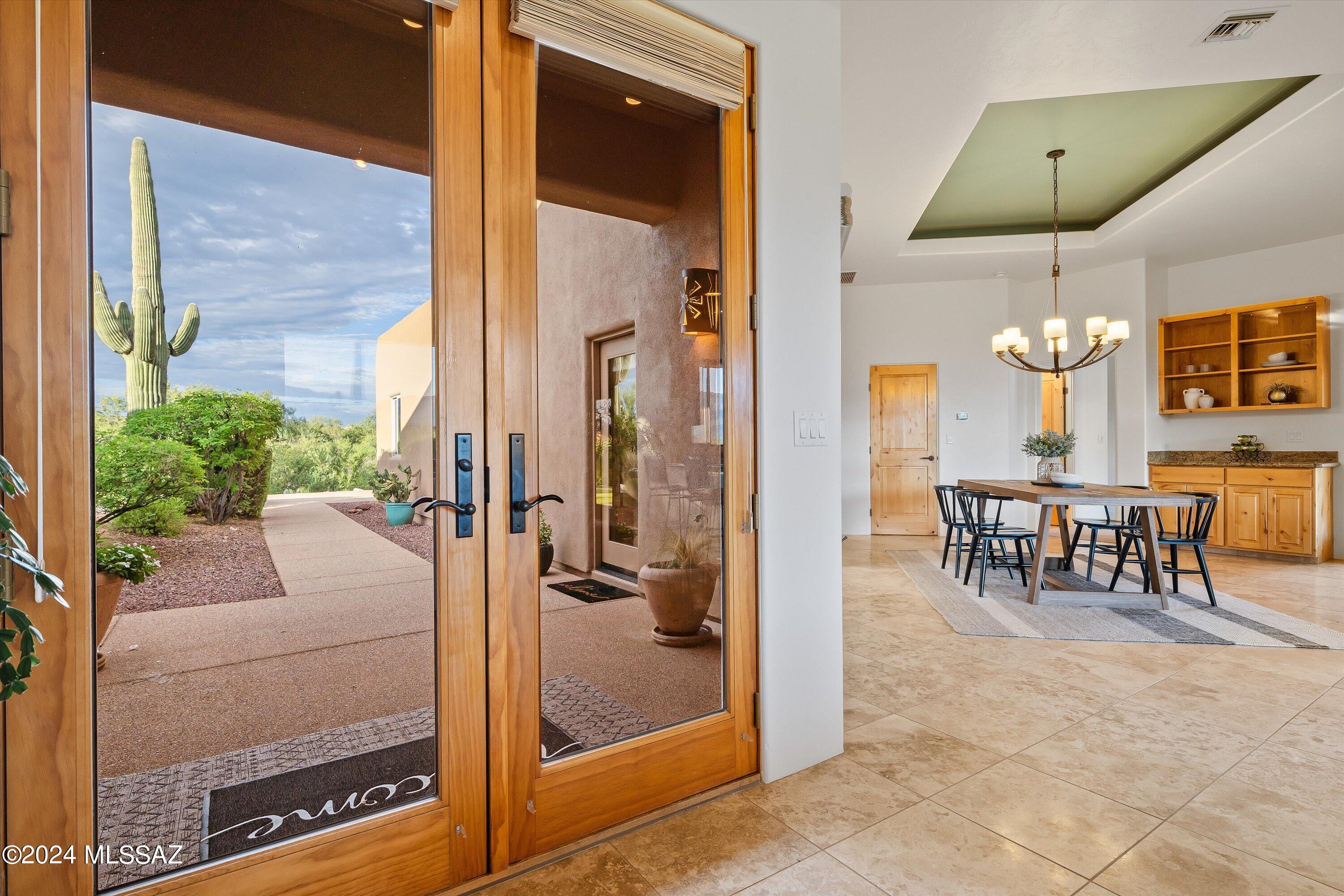 Coyote Creek (1-395) - Residential