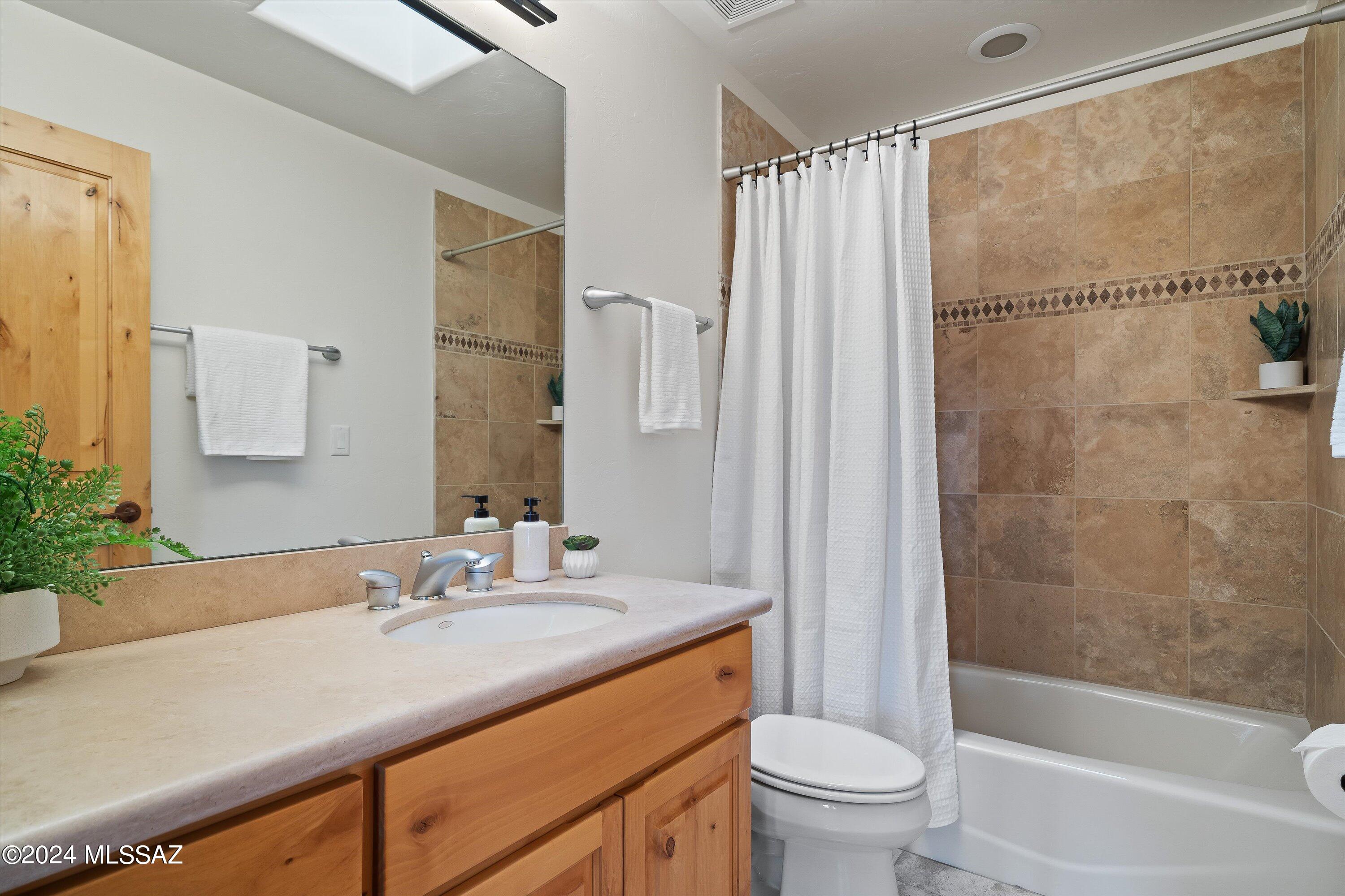 Coyote Creek (1-395) - Residential
