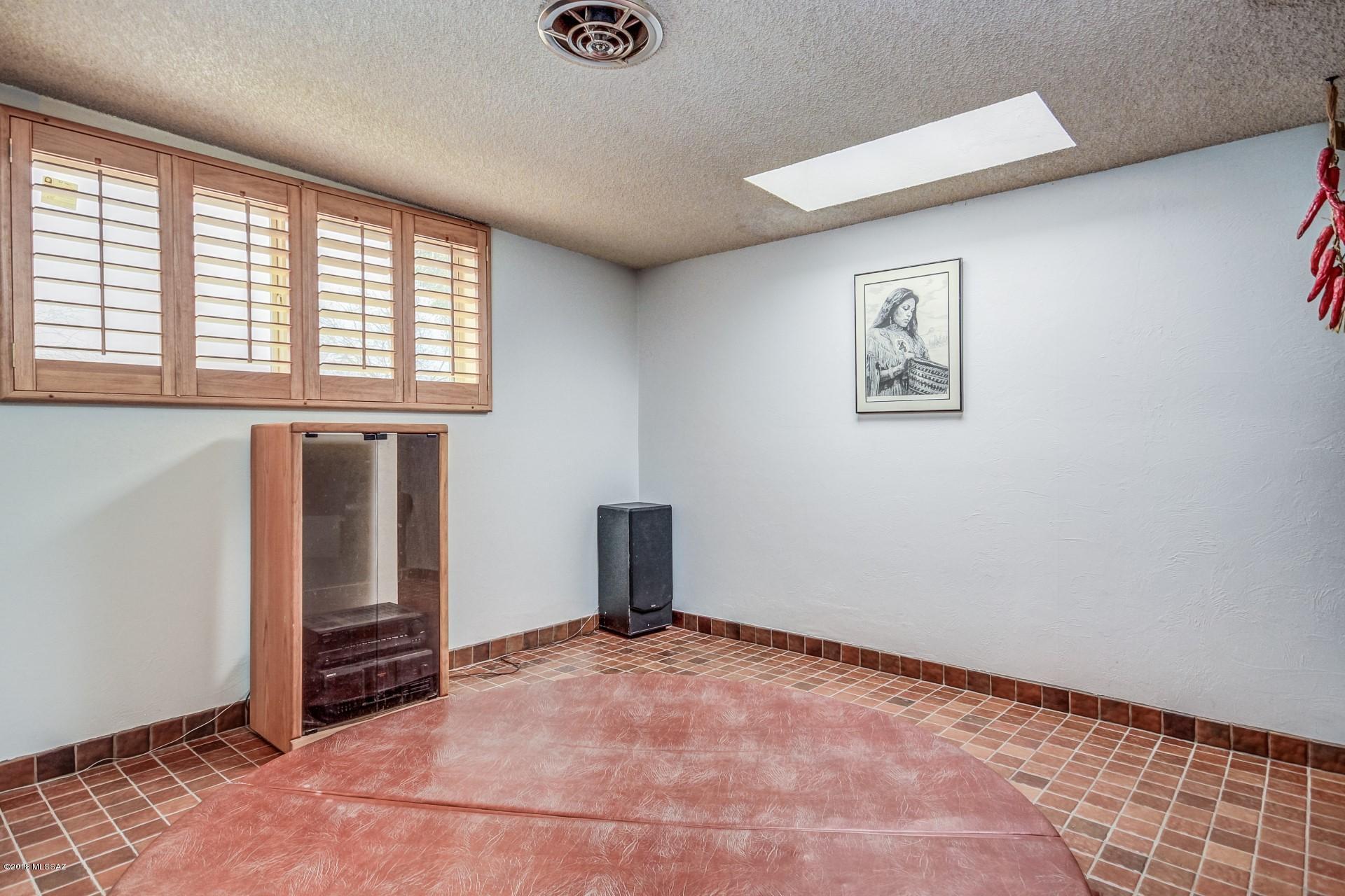 Rancho Catalina(1-106) - Residential