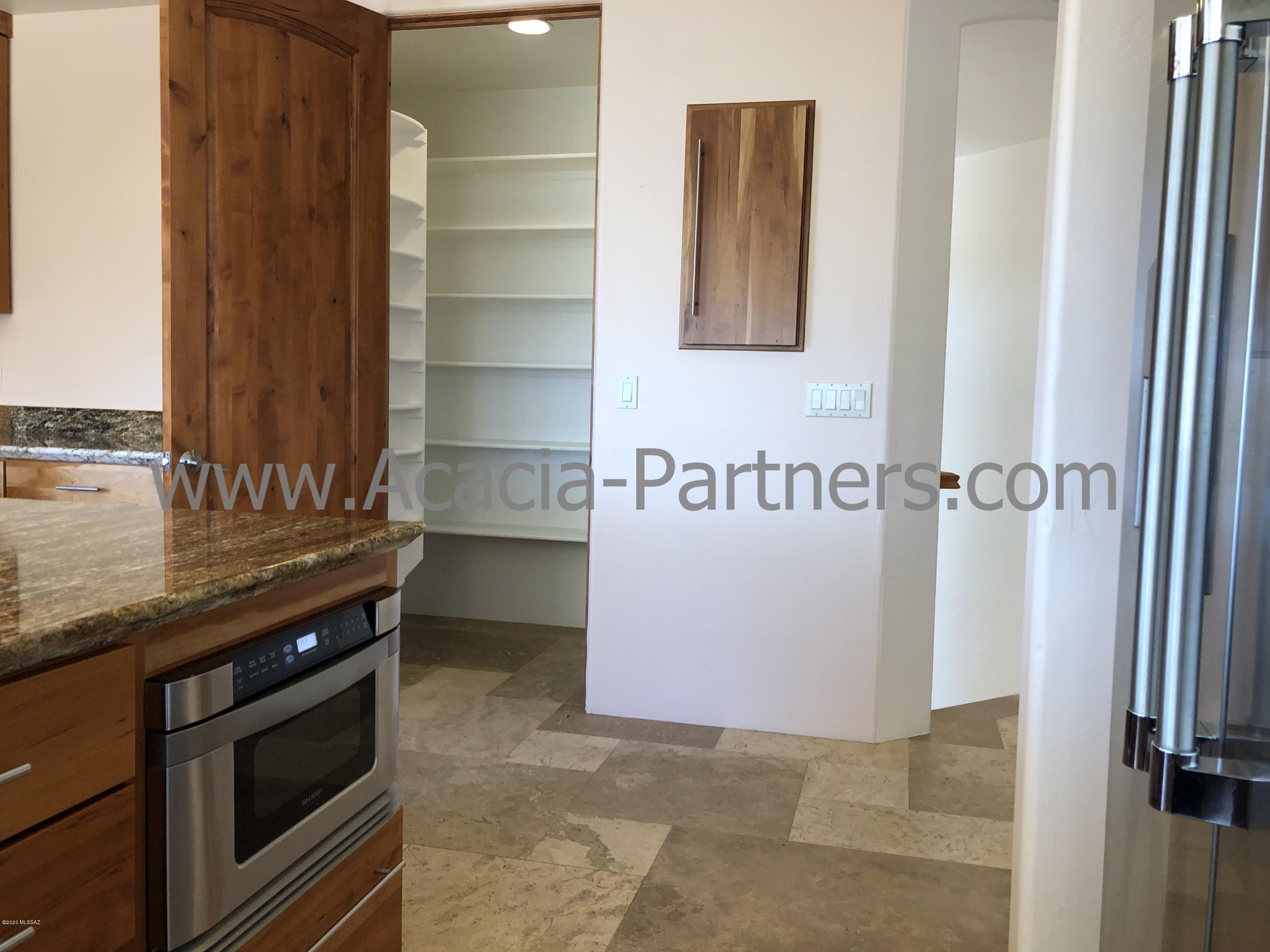 Unsubdivided - Residential Lease