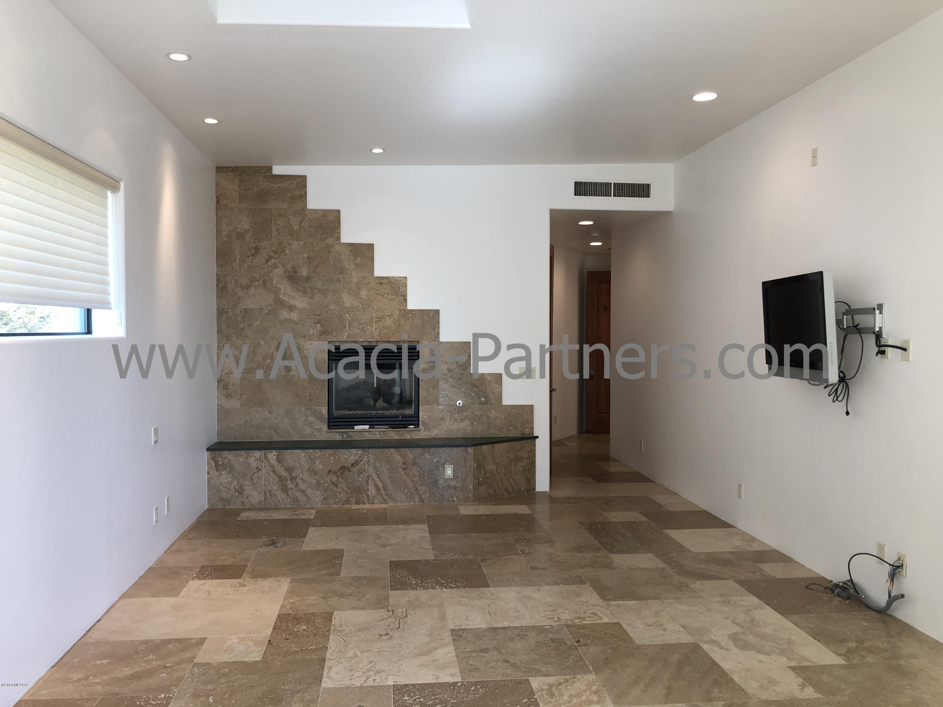 Unsubdivided - Residential Lease