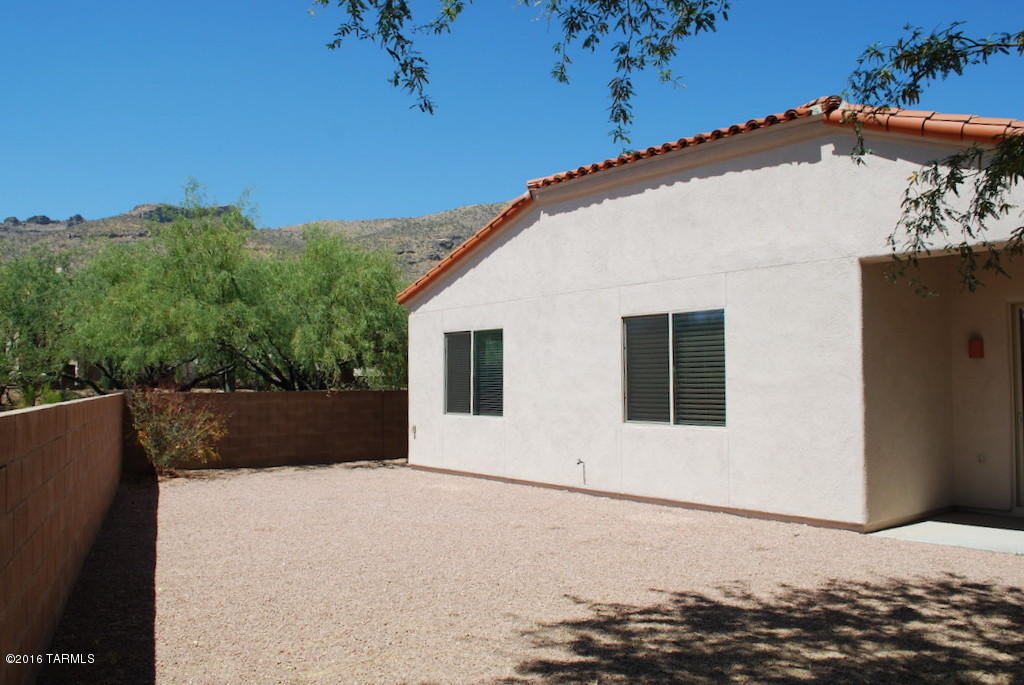 Fairway Vistas (1-27) - Residential Lease