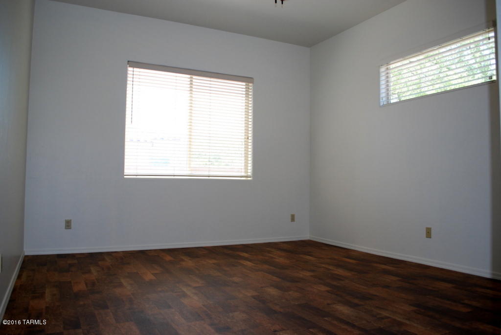 Fairway Vistas (1-27) - Residential Lease