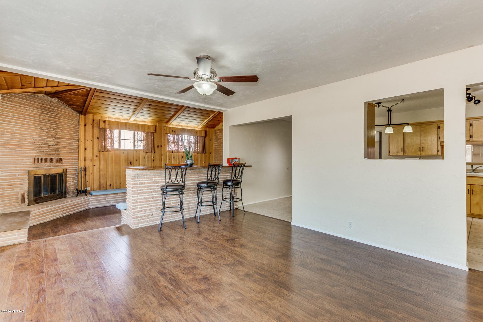Douglas Terrace (1-69) - Residential