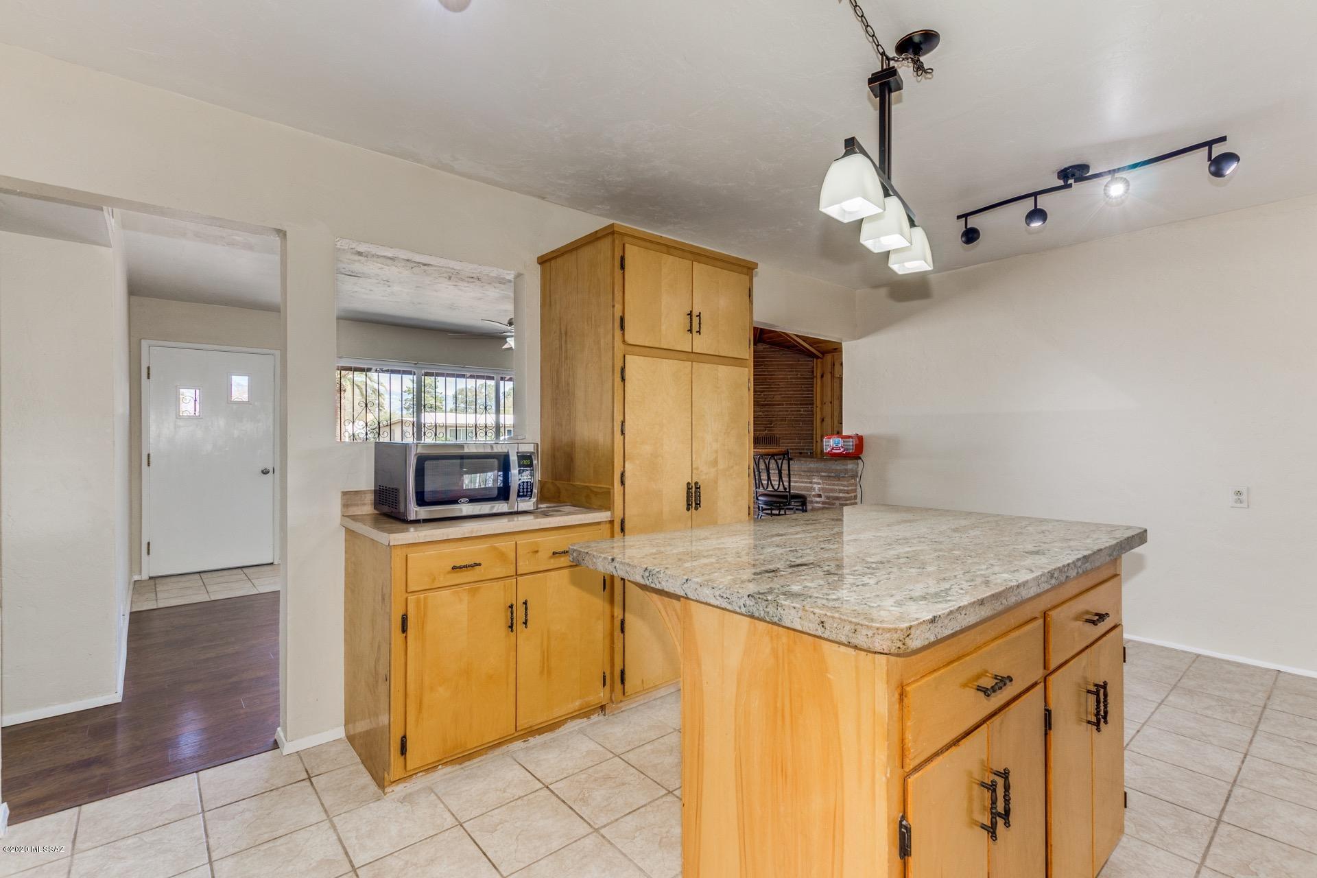 Douglas Terrace (1-69) - Residential