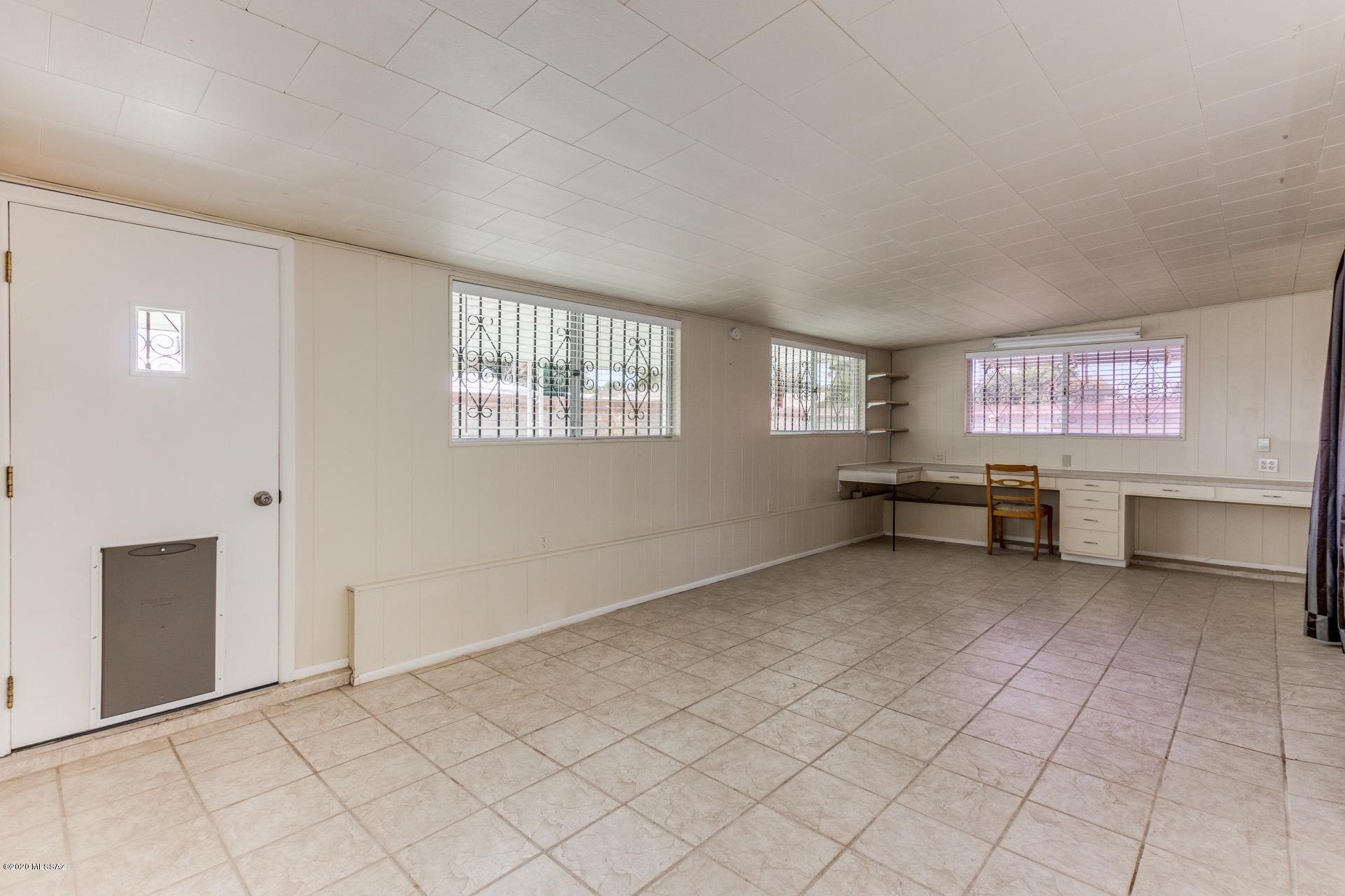 Douglas Terrace (1-69) - Residential