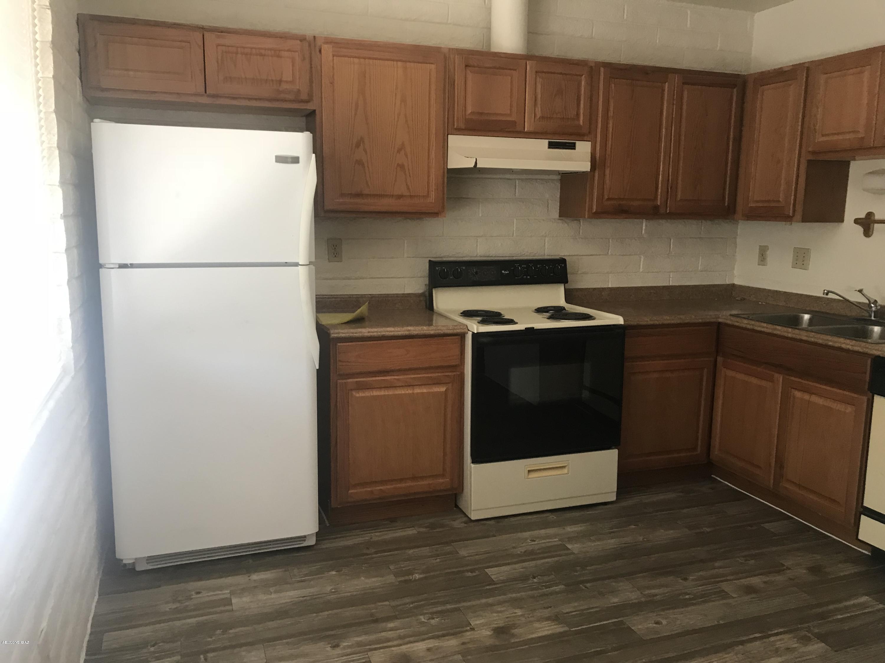North Mountain Est. Condos - Residential Lease